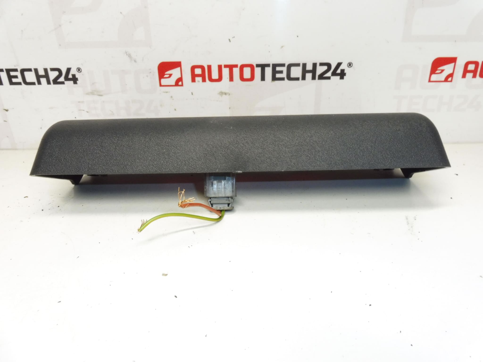 Pomoćno kočiono svjetlo za Citroën C2 6351S6 - Slika 2