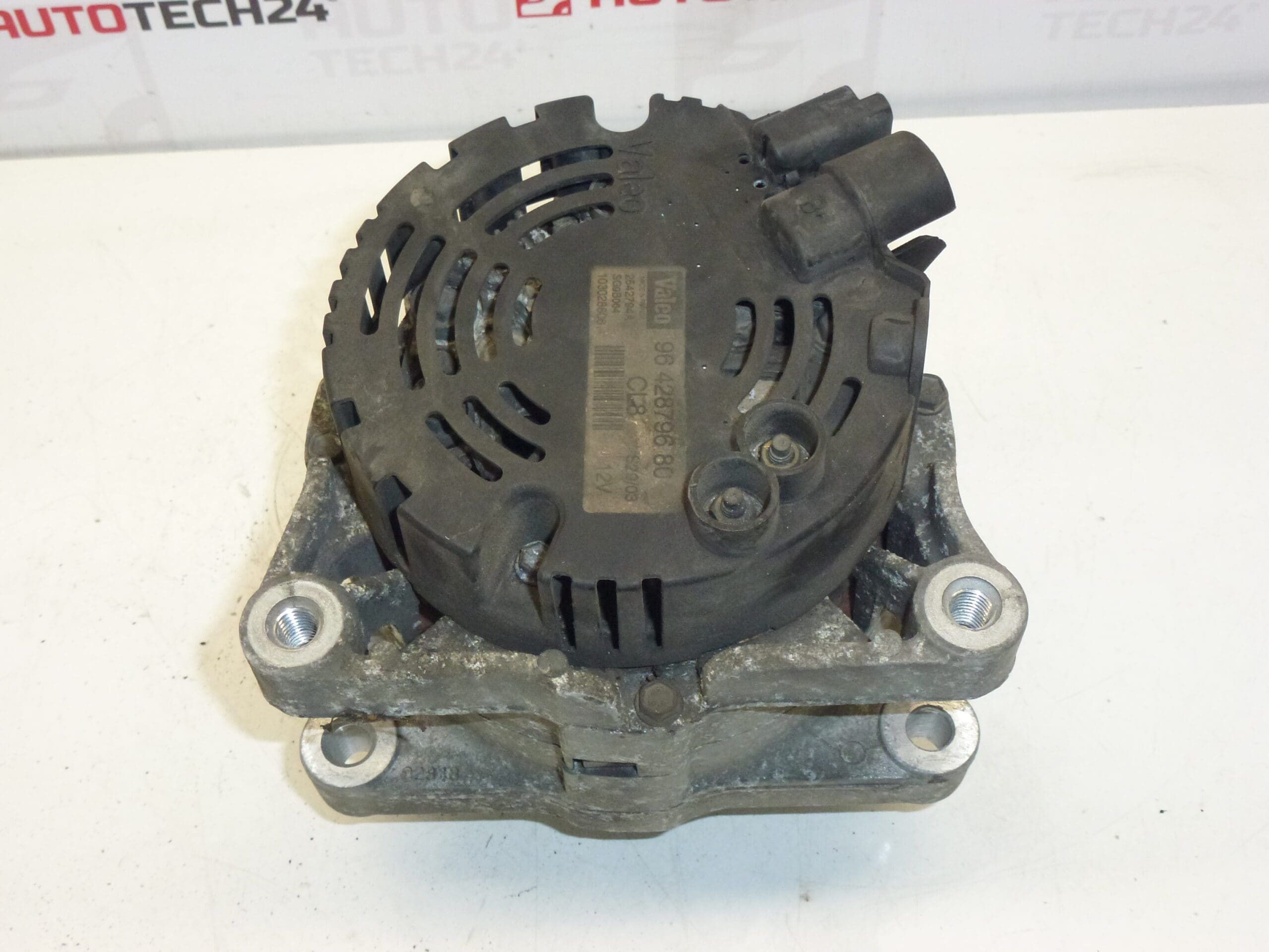 Valeo CL8 Citroën Peugeot 9642879680 alternator - Slika 2