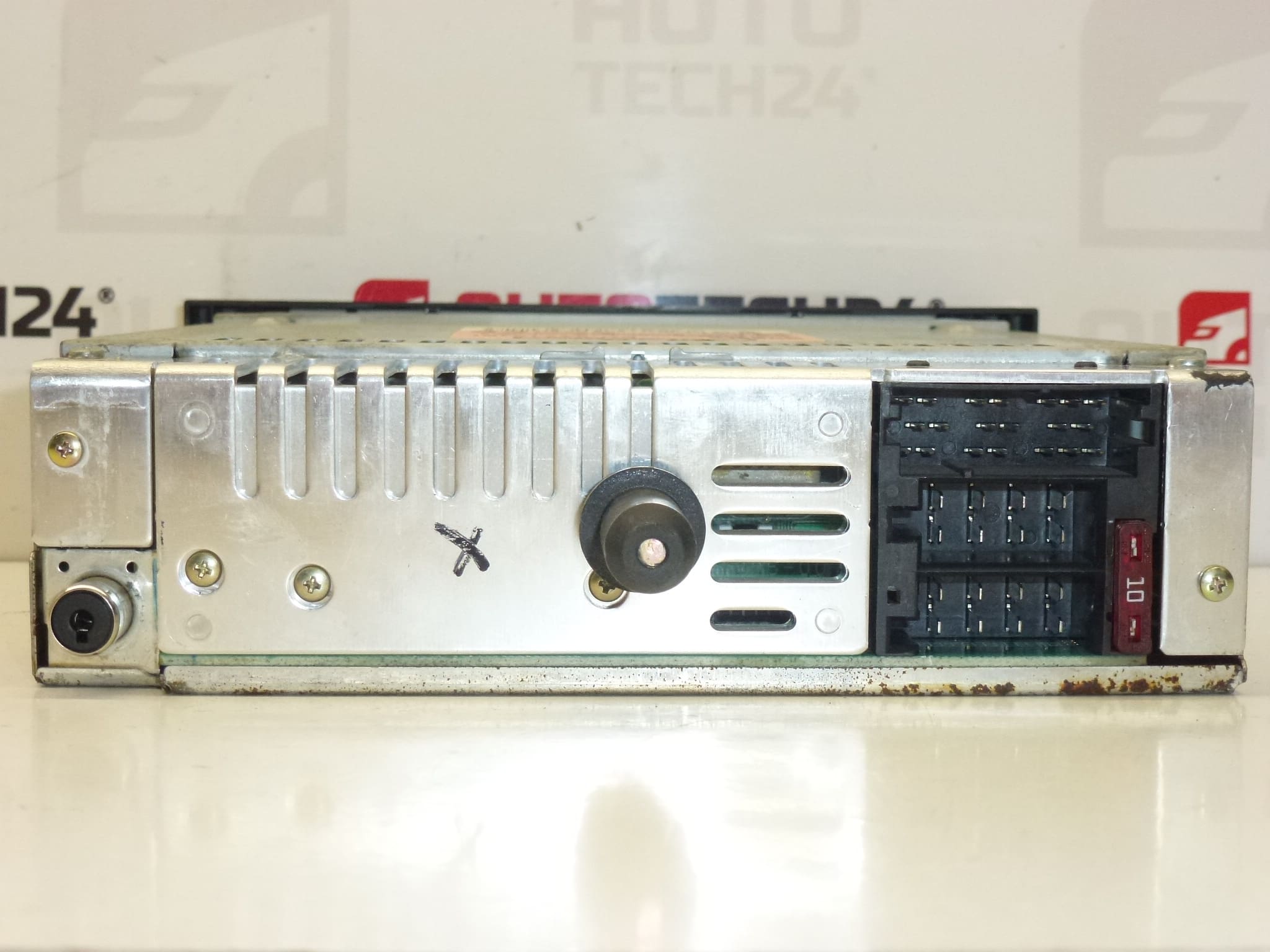 Radio Clarion Citroën Peugeot 96476647XT 6564JW - Slika 2