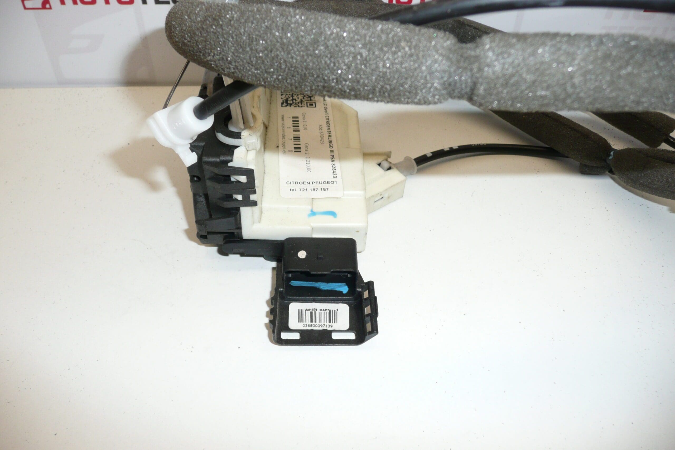 Brava desnih vrata Citroën Berlingo III PSA 828423 9137N6 - Slika 2