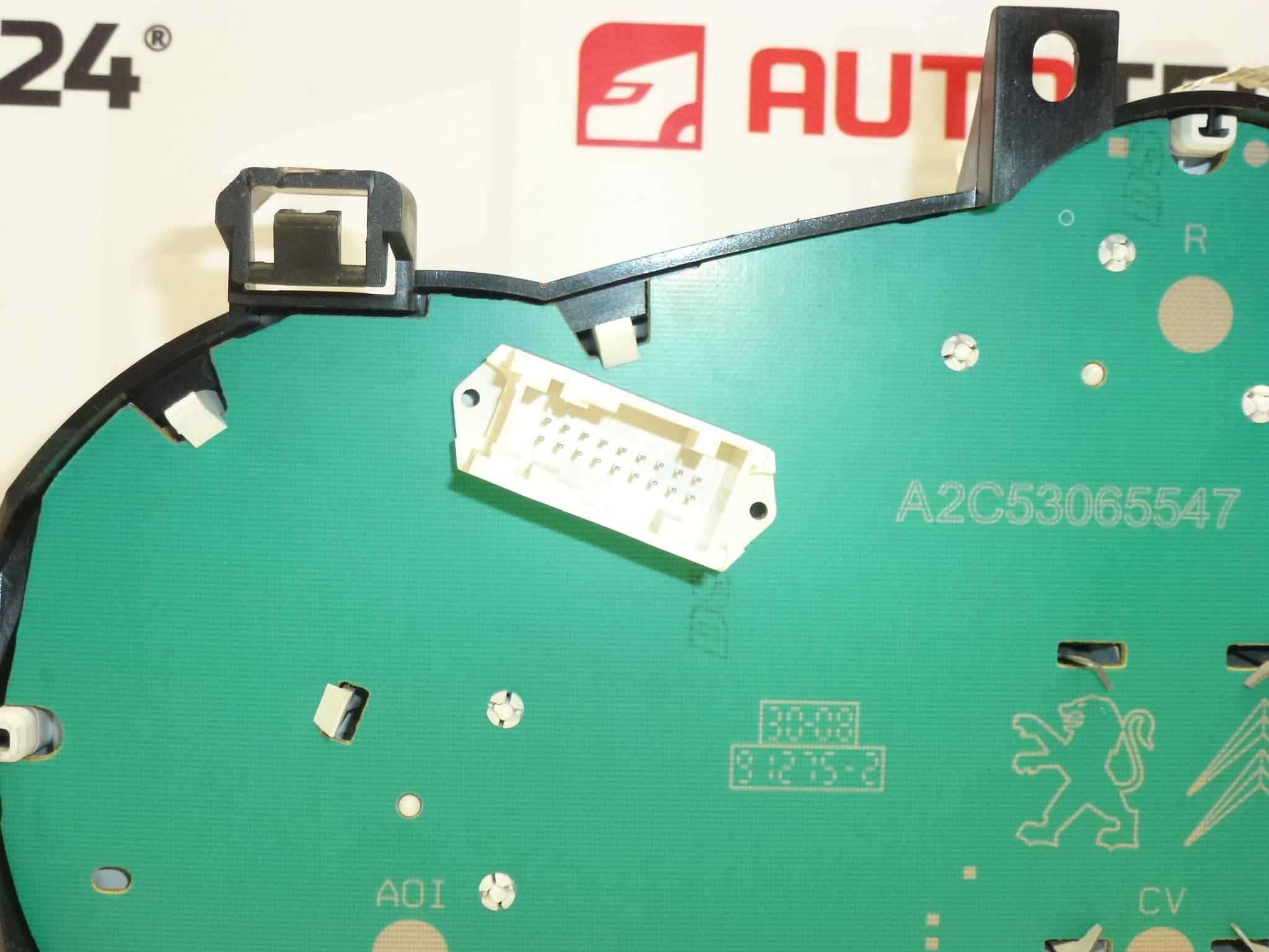 Tachometar Peugeot 207 9662904780 610640 6103EC - Slika 2