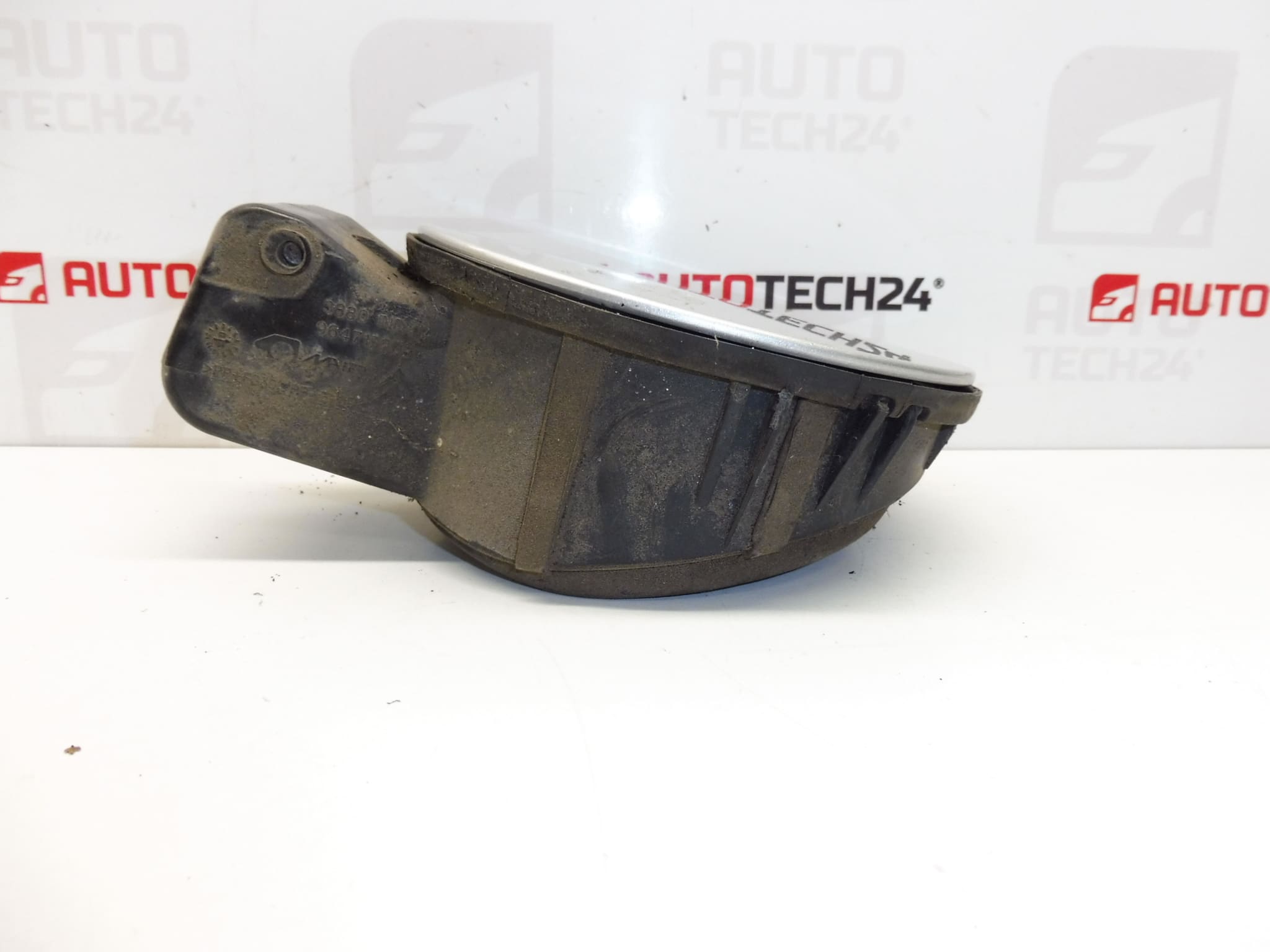 Poklopac Vrata Spremnika Citroën C4 5 Vrata 9650573477 1517C1 EZRC - Slika 2