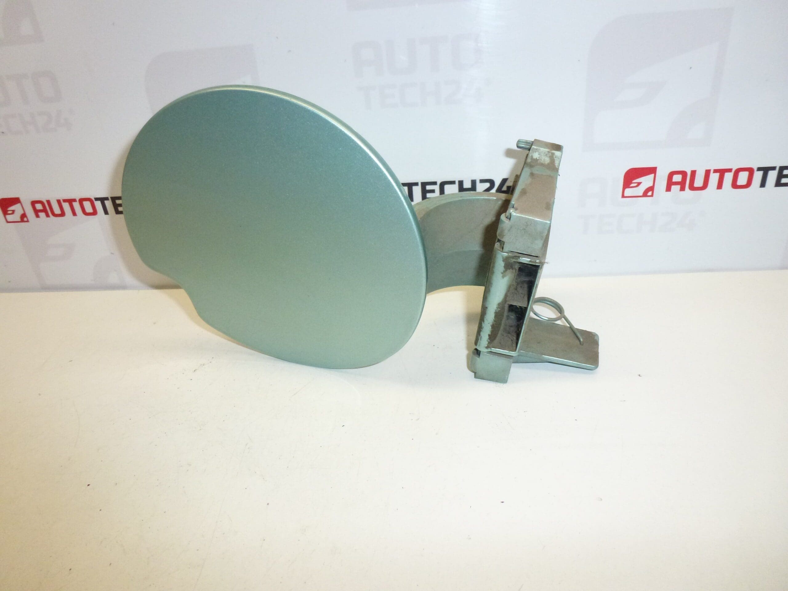 Poklopac rezervoara Peugeot 307 9643083777 LQAD - Slika 2