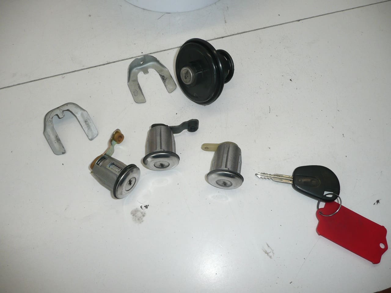 Set ključeva i zaključavanja Citroën Berlingo II - Slika 2