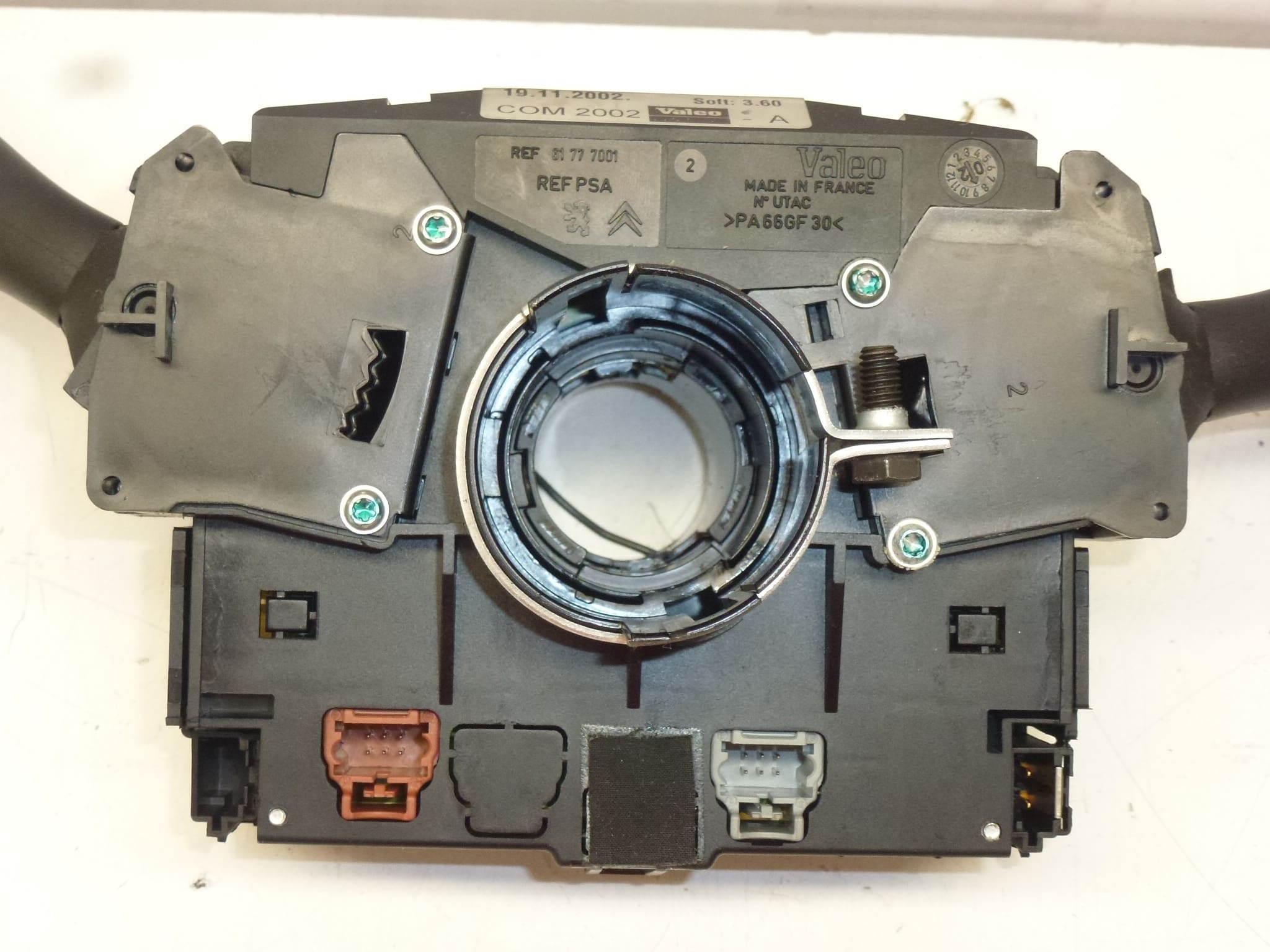 Poluge upravljača Citroën Peugeot 96474013XT 6239W8 - Slika 2