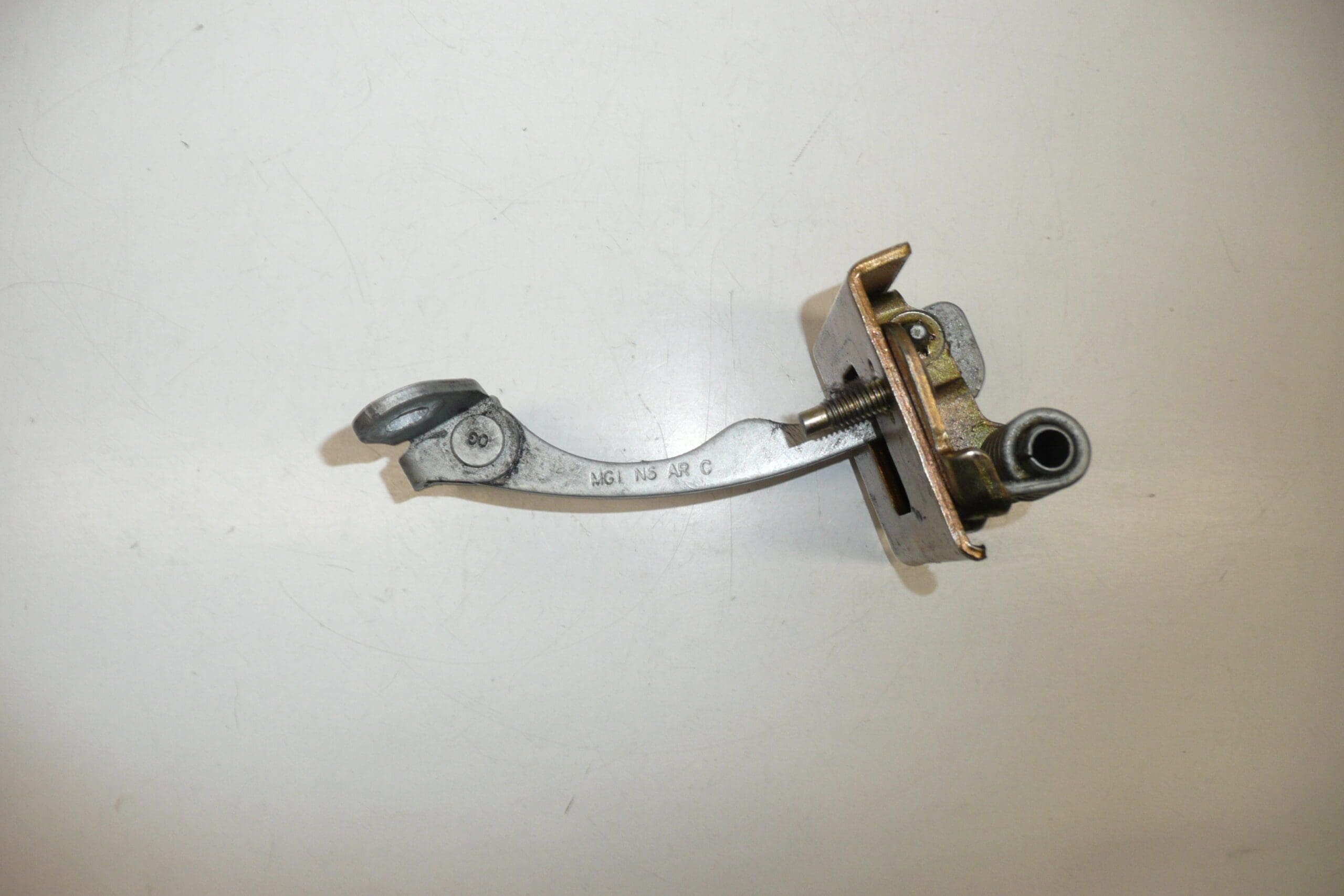 Ograničivač stražnjih vrata Citroën Xsara 9181C0 - Slika 2