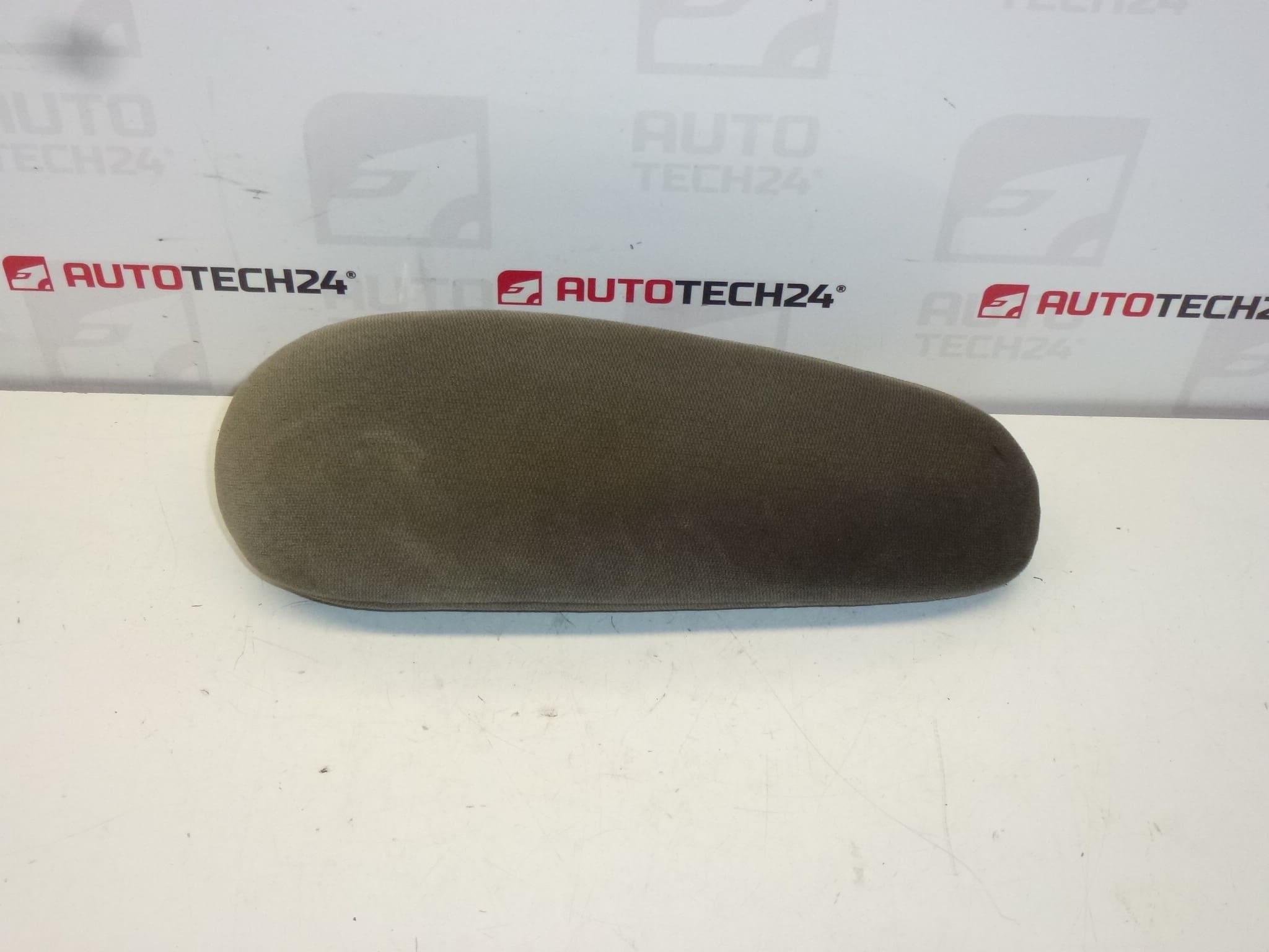 Desni naslon za ruku Citroën Peugeot 8969TY