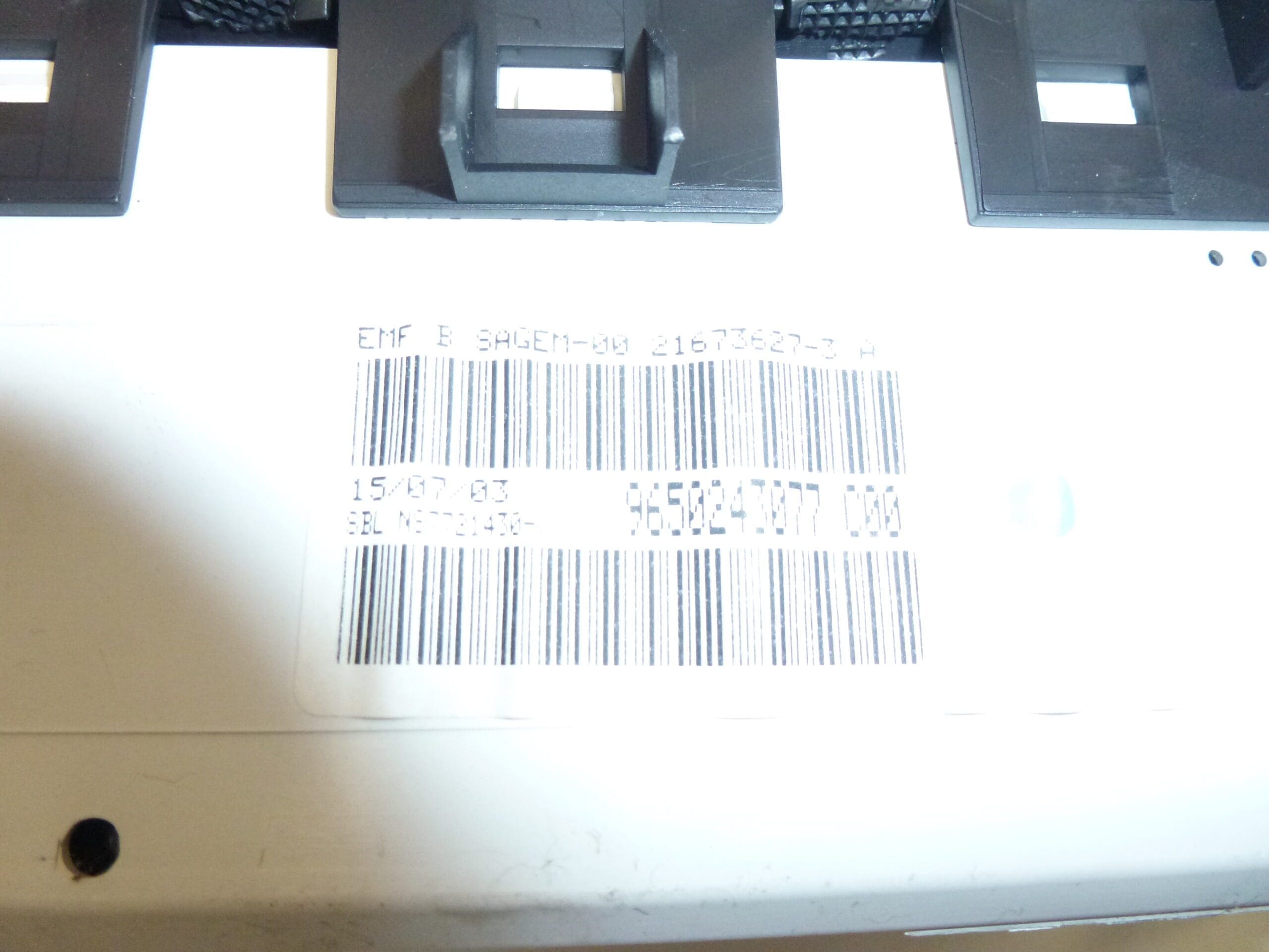 Ekran Peugeot 307 9650243077 s instrument pločom - Slika 2