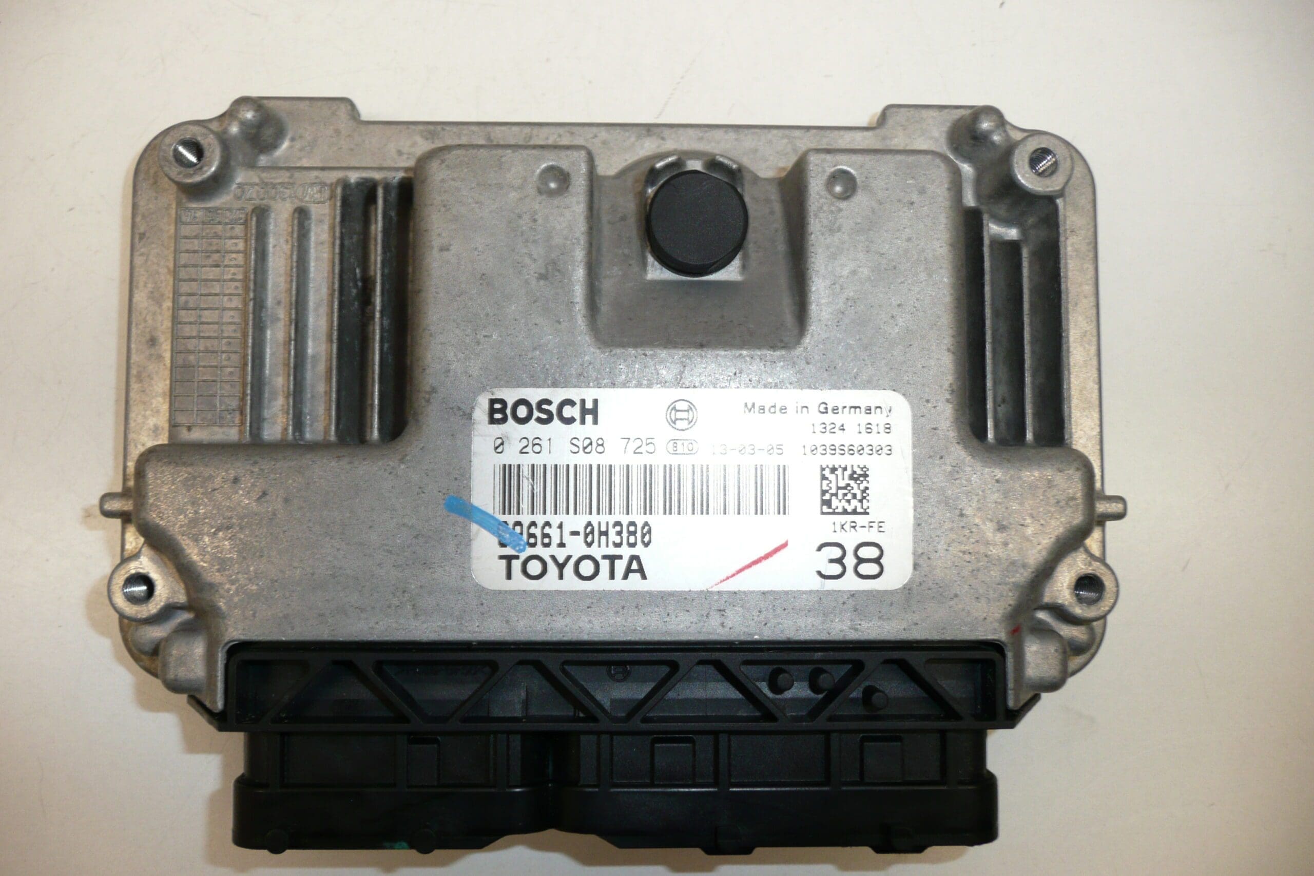 ECU Bosch 1,0i 1KR 0261S08725 89661-0H380 - Slika 2