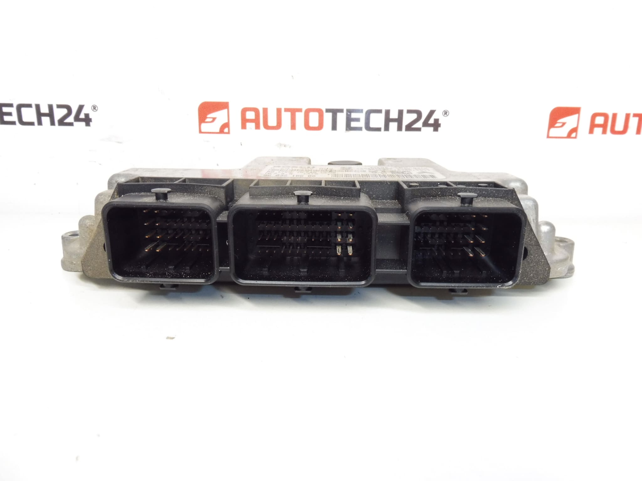 ECU Bosch ME7.4.5 0261208908 9663518680 1940TK - Slika 2