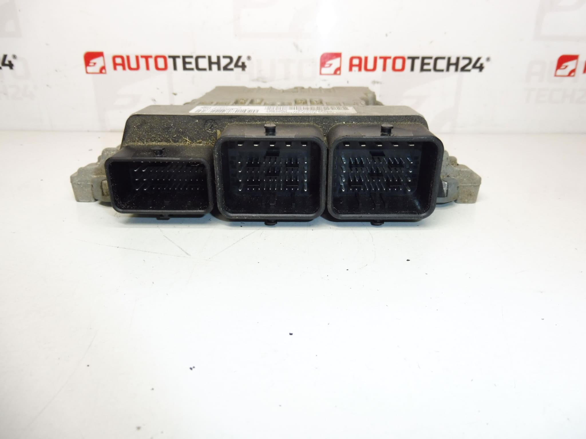 ECU Continental SID807 S180075002 9676587780 9666571380 - Slika 2