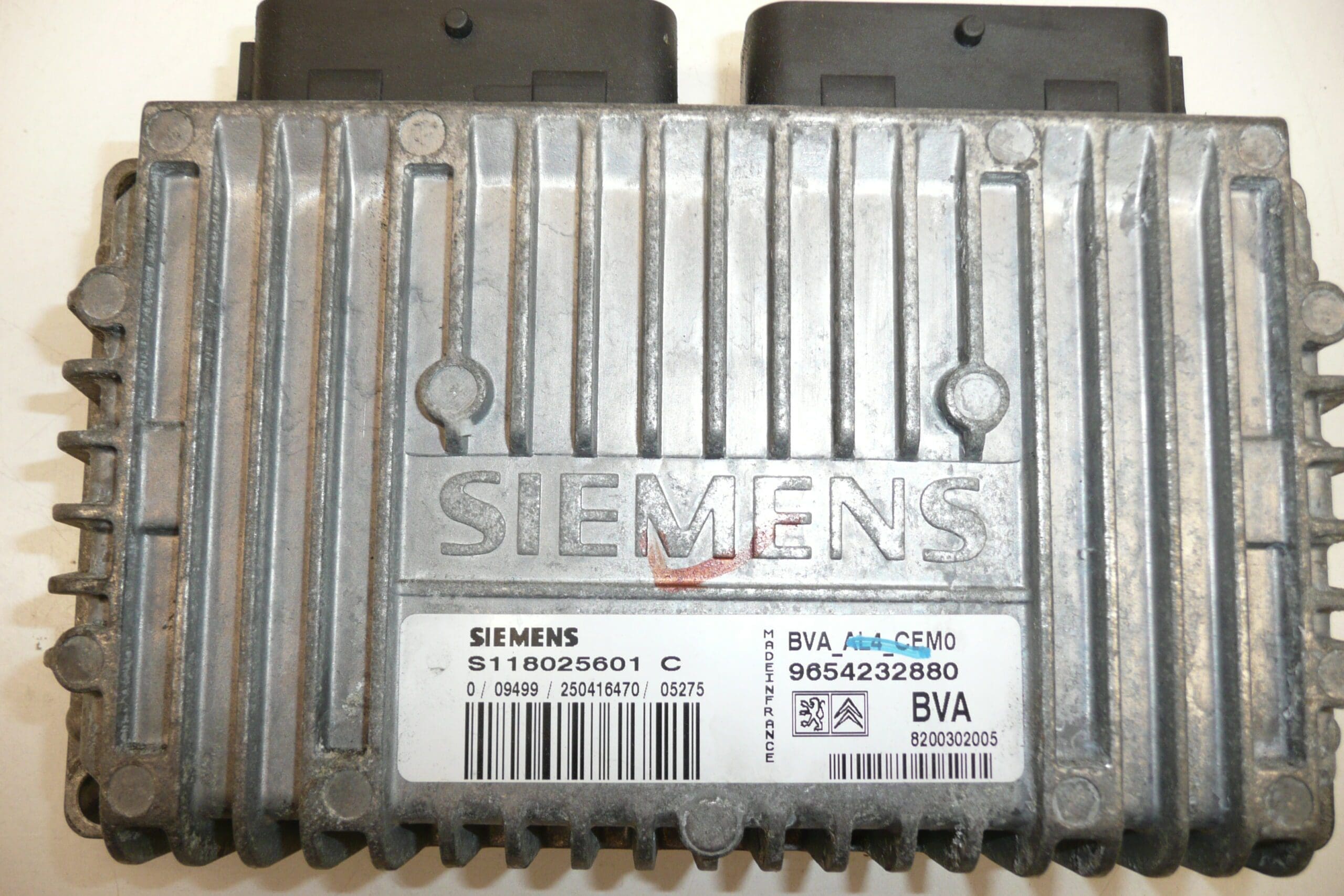 ECU Siemens Citroën Peugeot 9654232880 S118025601 25290C - Slika 2