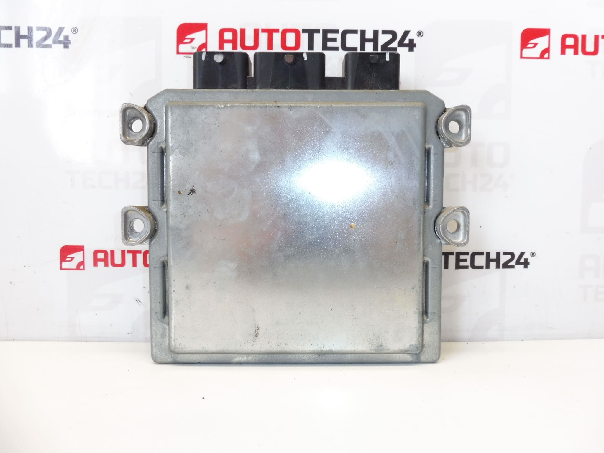 ECU Siemens VDO SID806 5WS40285C_T 9660300280 9653451880 1939VP - Slika 2