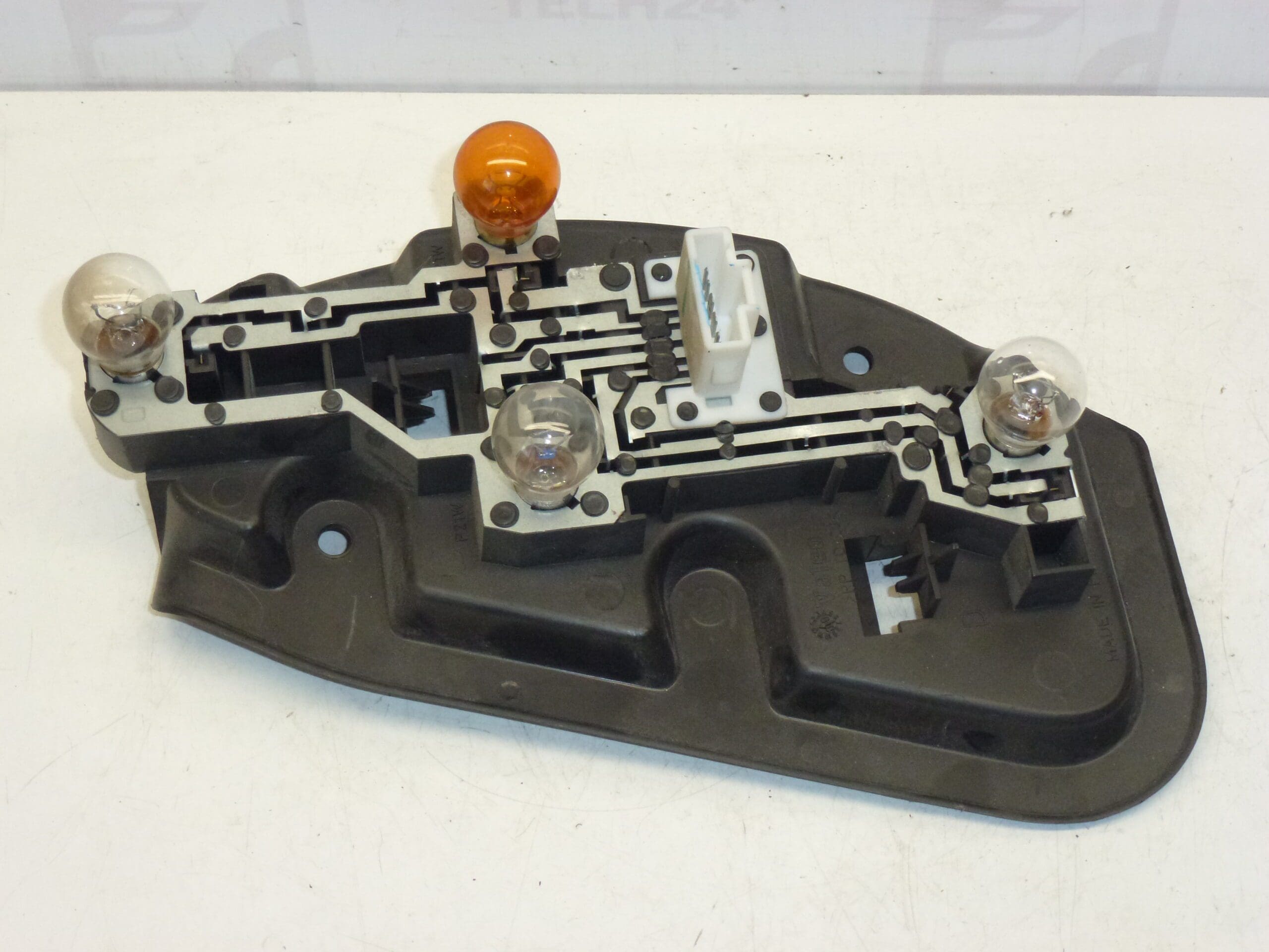 Stražnja žarulja desna stražnja svjetiljka Citroën C5 limuzina - Slika 2