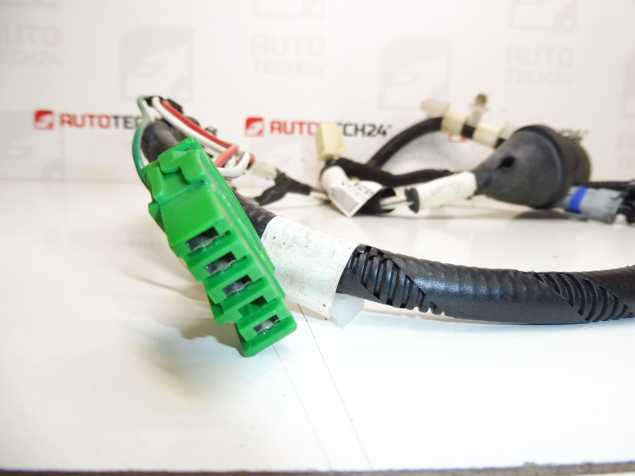 Citroën Peugeot 6559P1 821510H030H kabel za slaganje vrata desne strane - Slika 2