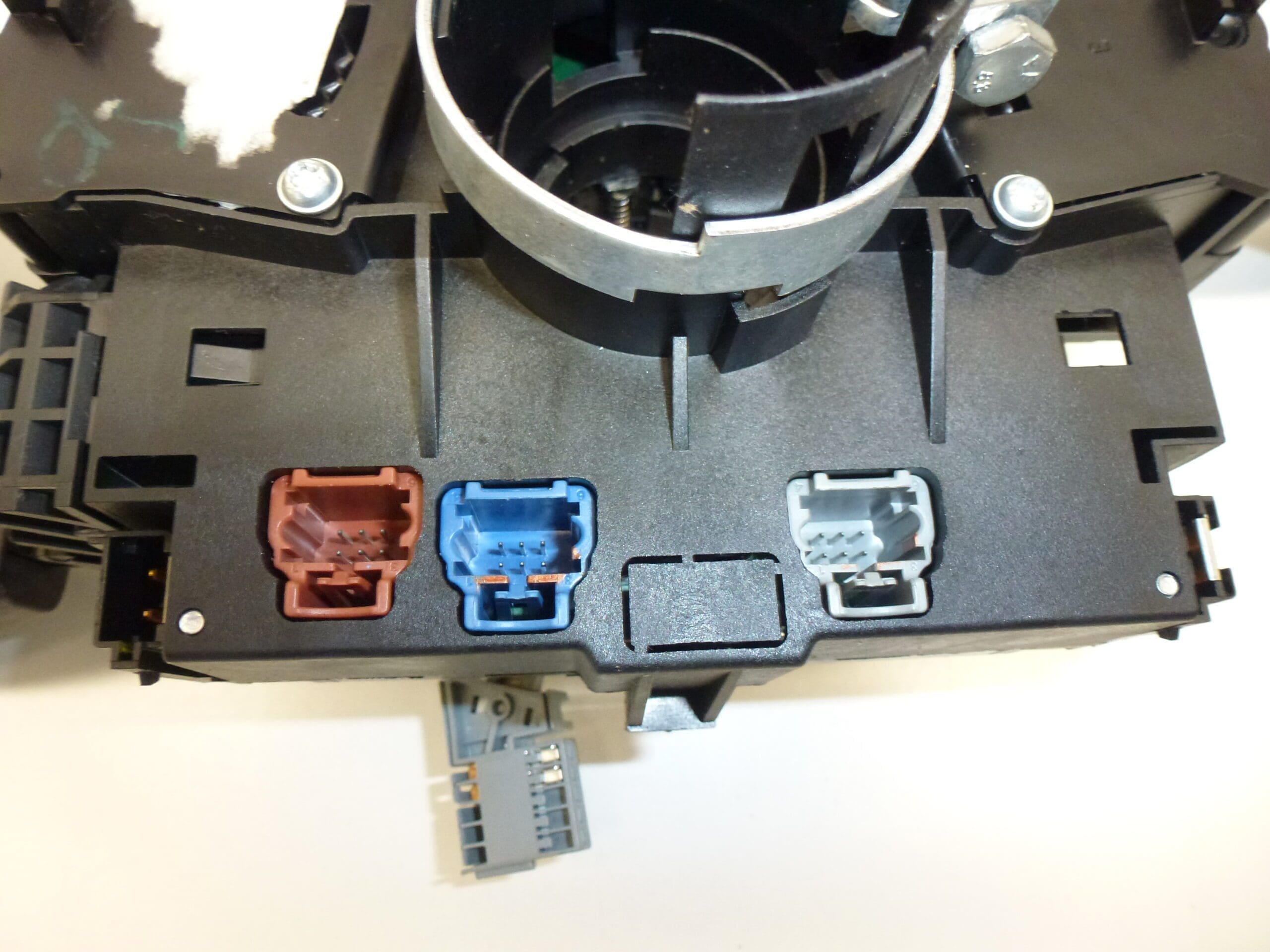 Prekidači ispod upravljača Citroën Peugeot 96611305XT - Slika 2