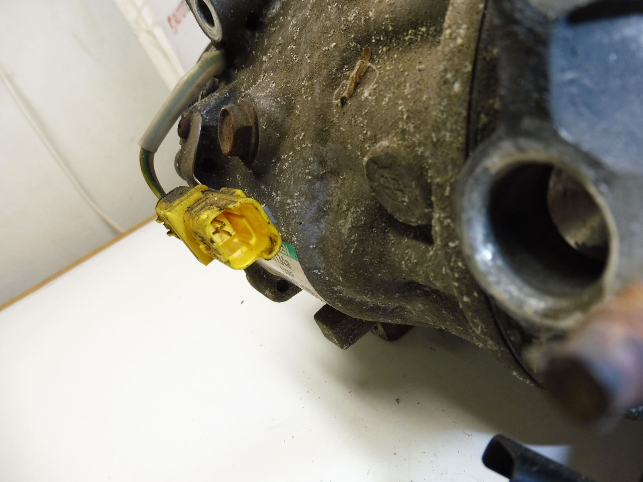 Klimatski kompresor Sanden SD7C16 1300F 9656572480 6453RA - Slika 2