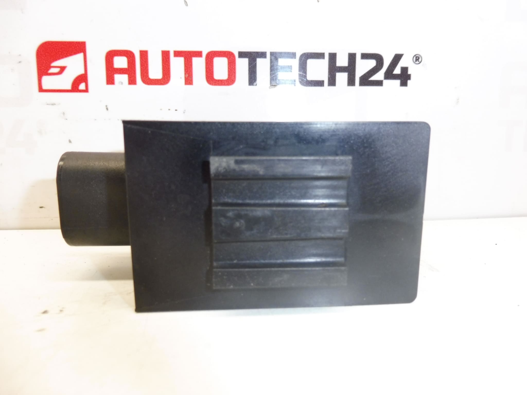 Kondenzator alternatora Citroën Peugeot 9656112480 573293 - Slika 2