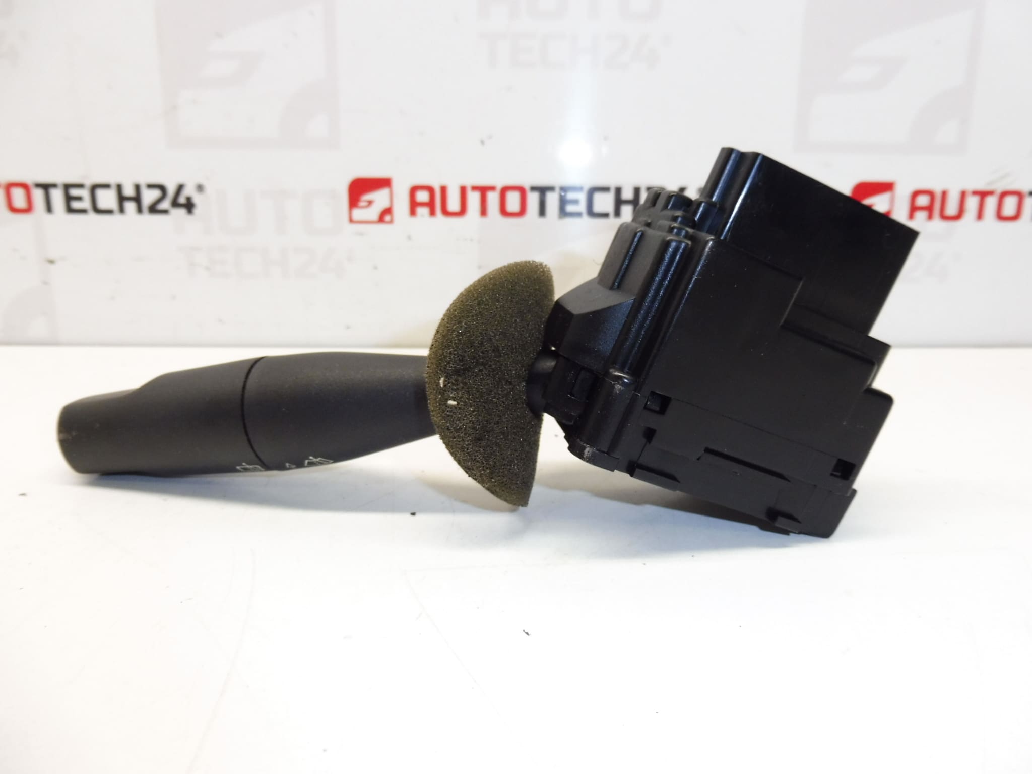 Upravljač brisača i rasprskivača Jaeger PSA Citroën Peugeot 96049597ZL 6239G6 - Slika 2