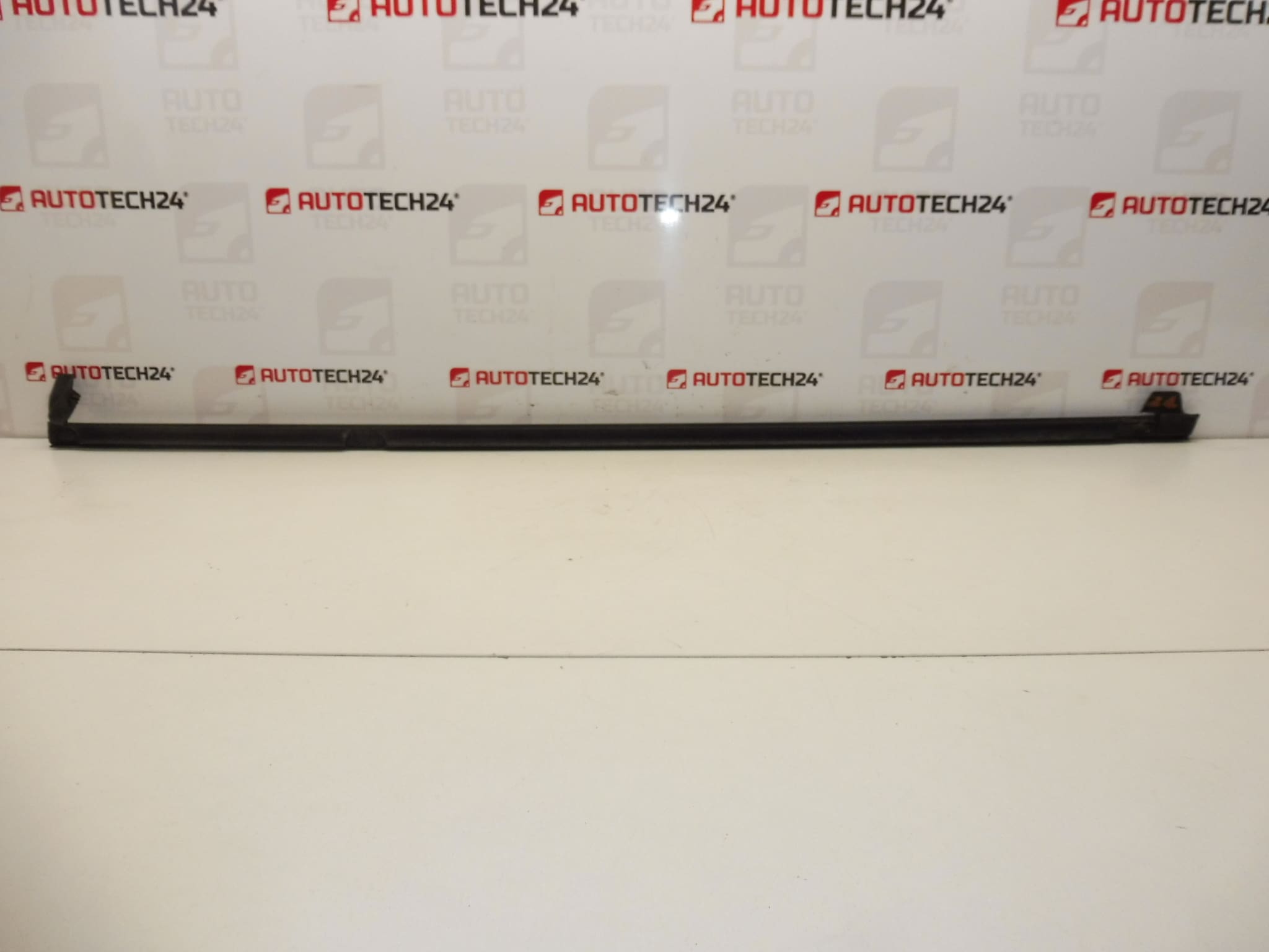 Poluga za desna stražnja vrata Citroën C4 Picasso 9334N8 - Slika 2