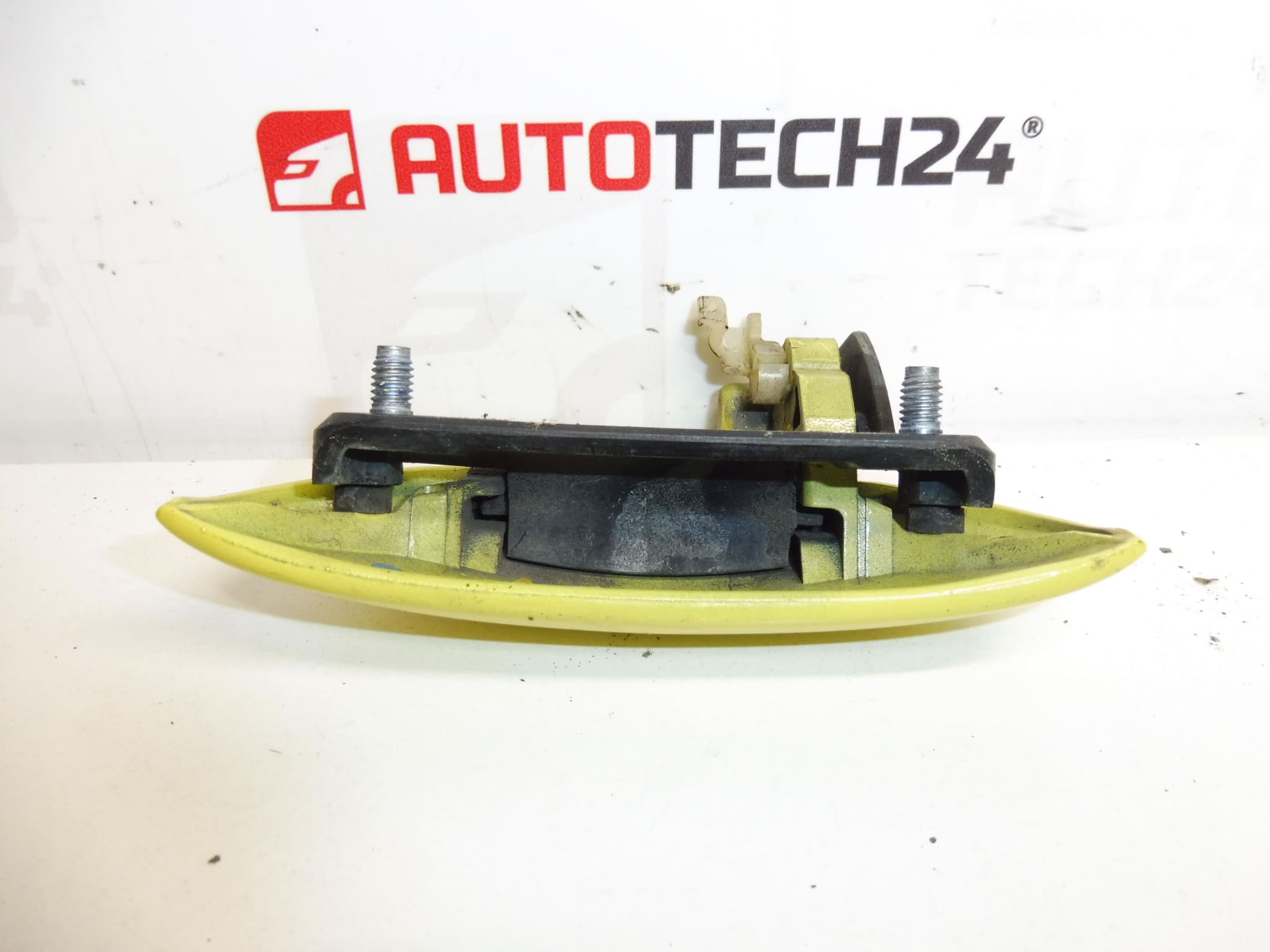 Kvaka desnih prednjih vrata Citroën C1 Peugeot 107 9101AH - Slika 2