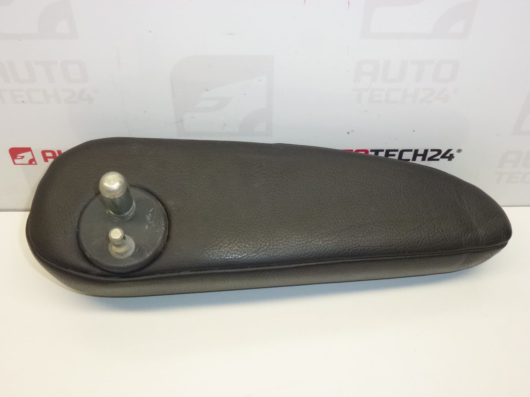 Lijevi naslon za ruku Citroën Peugeot 8830R7 - Slika 2