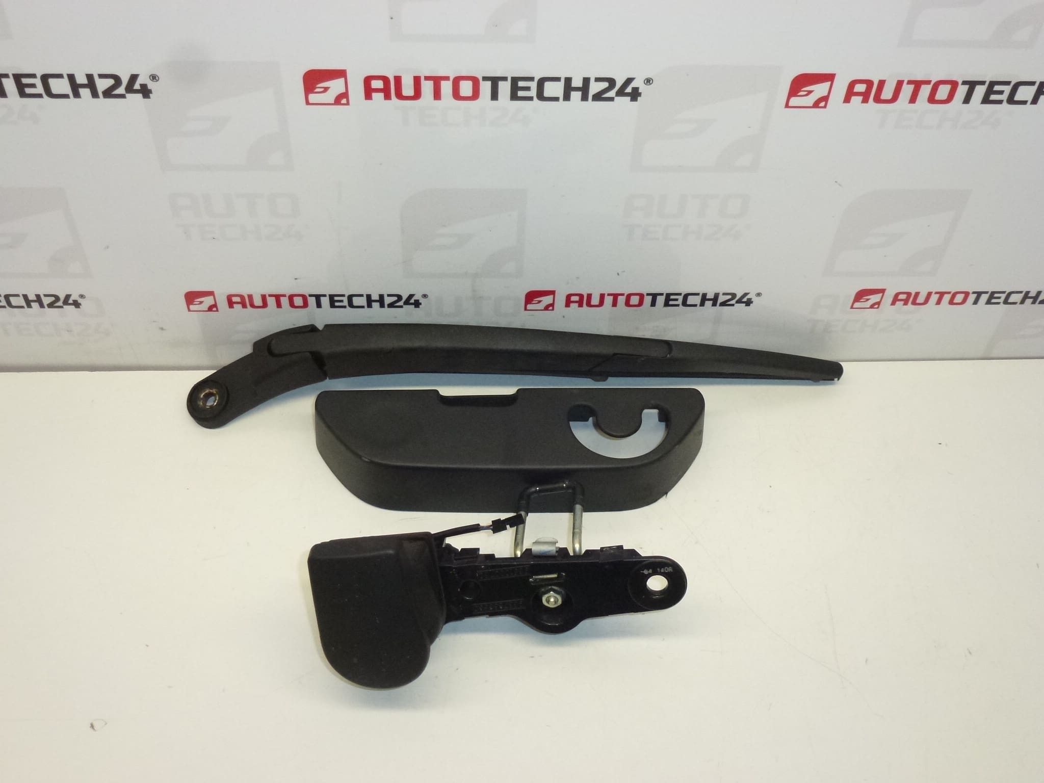 Mehanizam stražnjeg brisača Peugeot 407 SW 9651000780 6405Z1