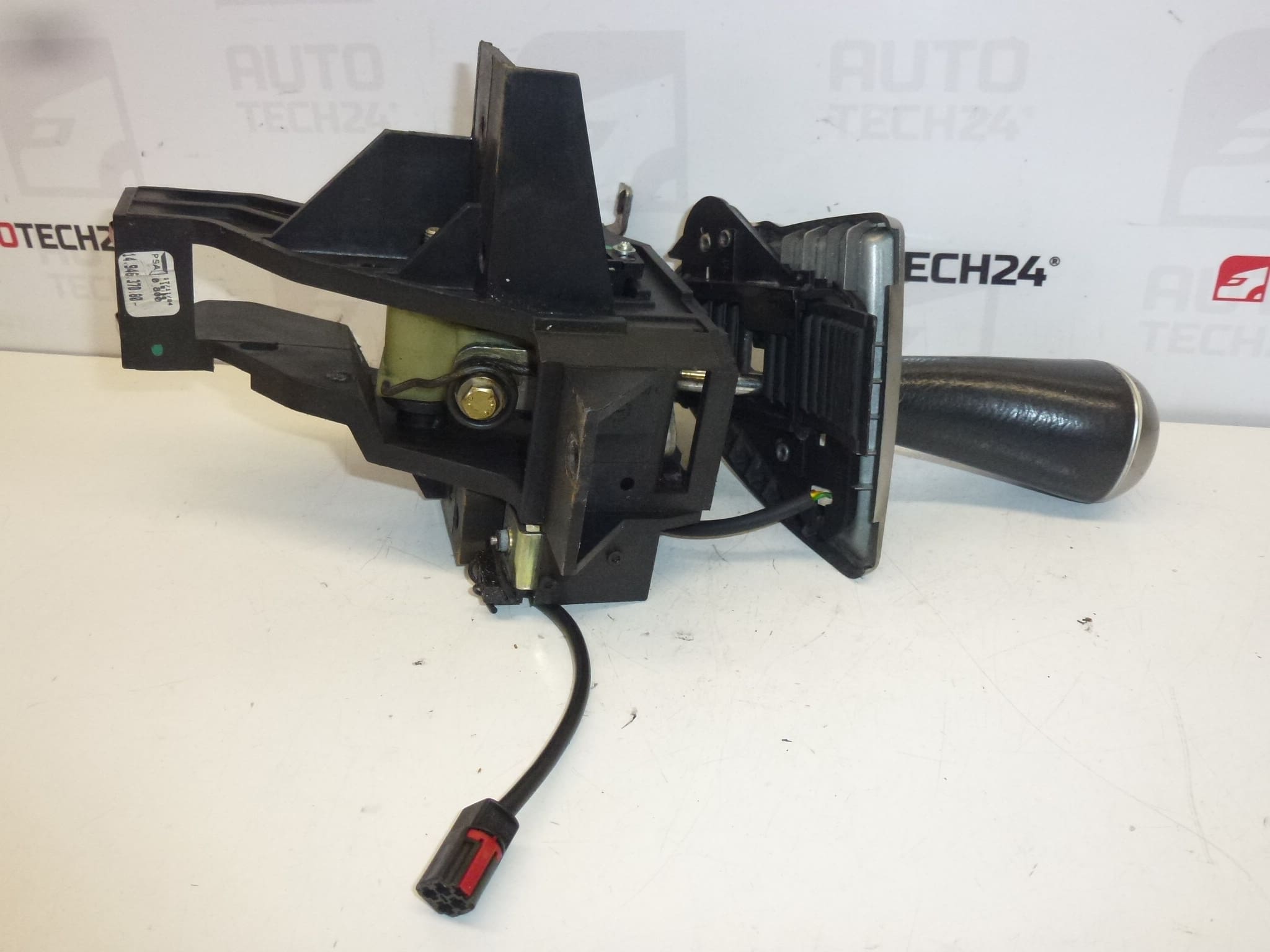 Automatski mjenjač Citroën Peugeot 1494637080 2400V4 - Slika 2
