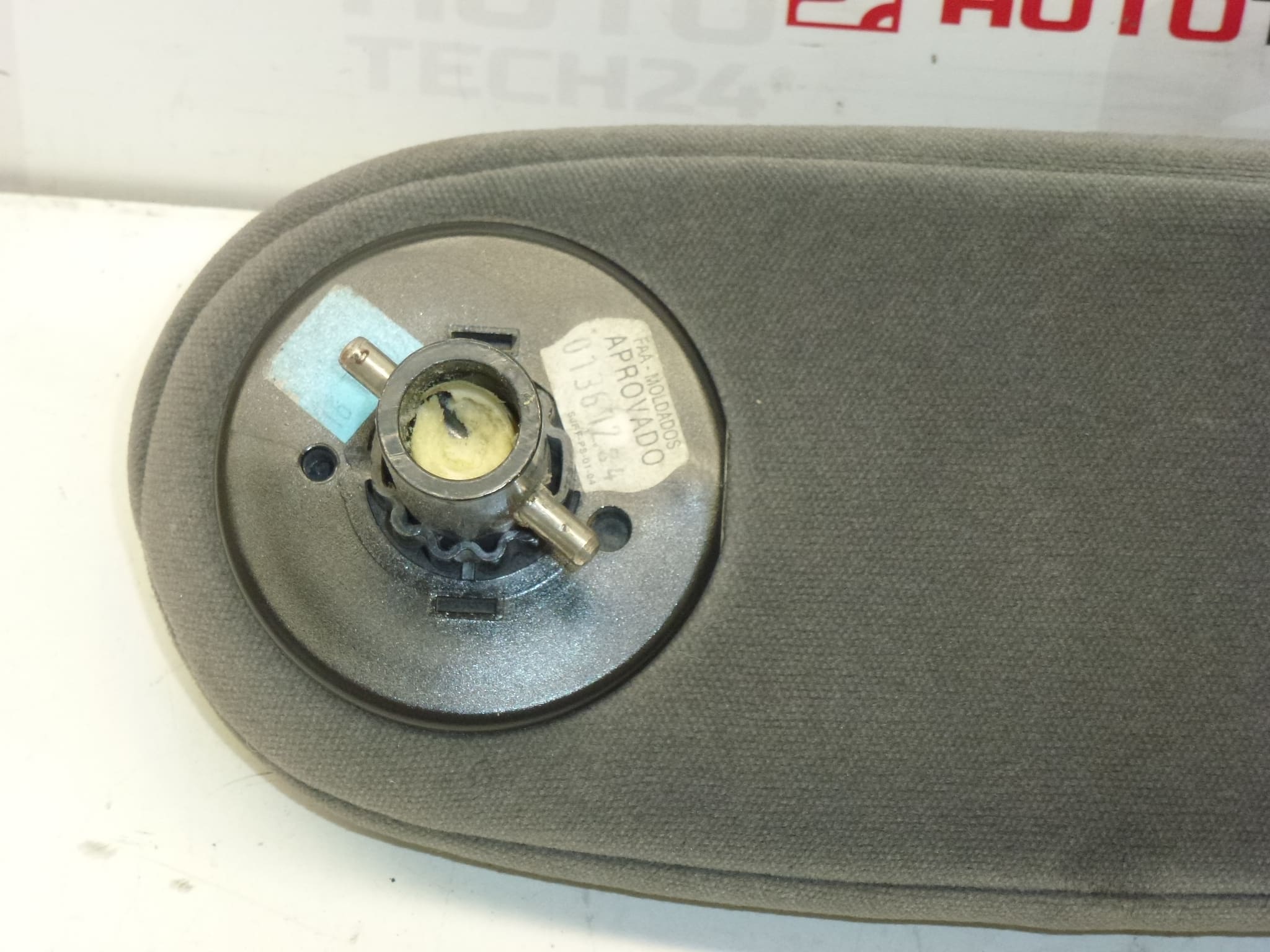 Naslon za lakat suvozača Citroën C5 8830E9 - Slika 2