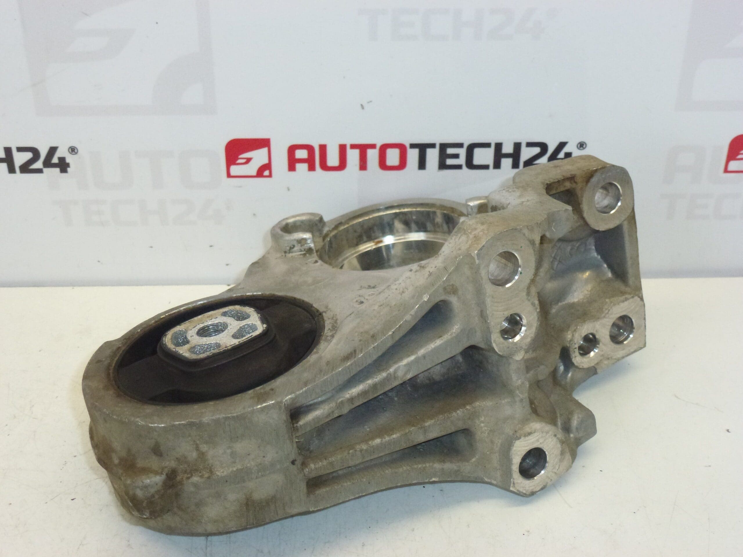 Nositelj poluosovine za Citroën i Peugeot 9644772380 1807V3 - Slika 2