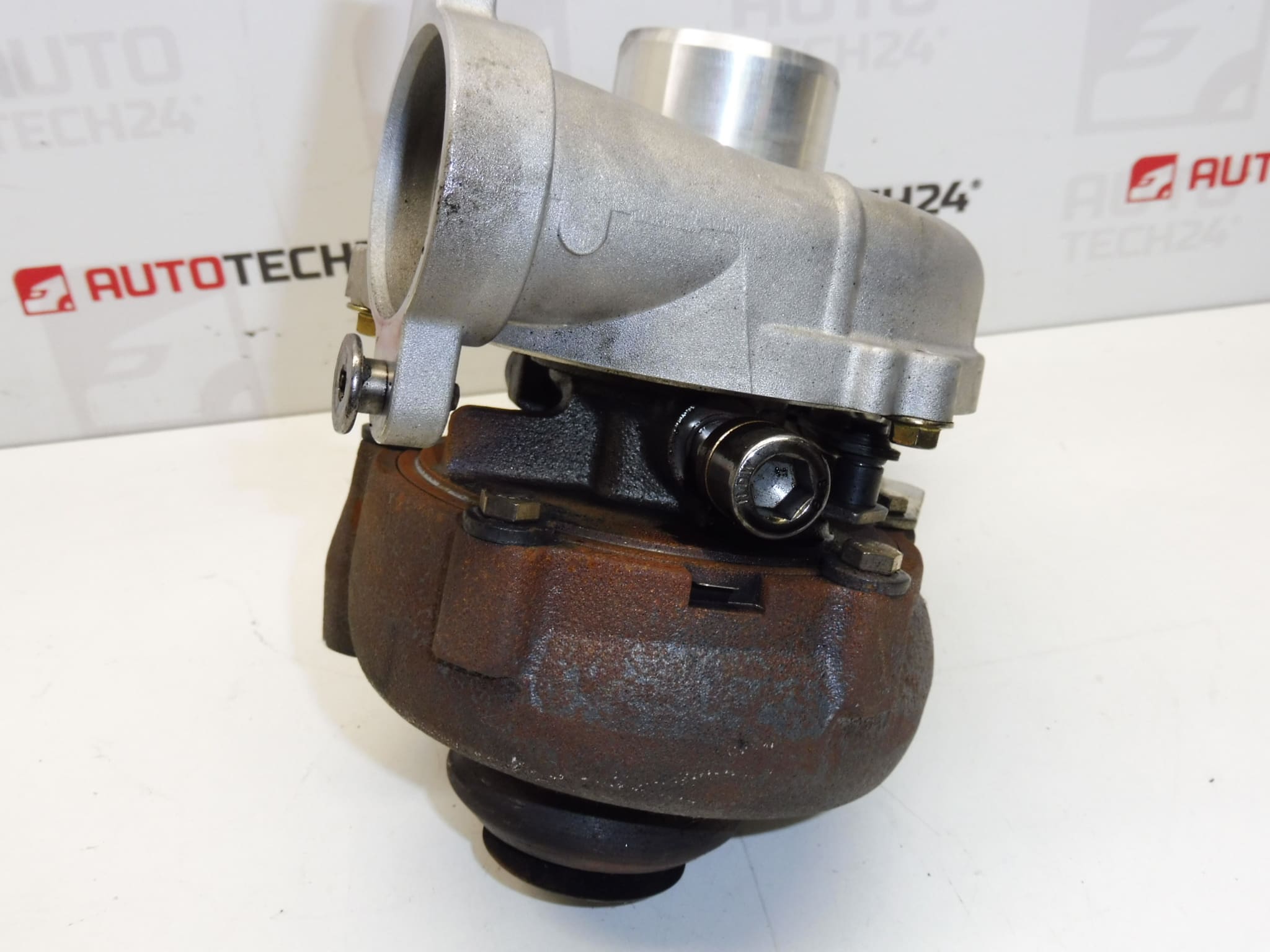 Obnovljeni turbo 1,6 HDI 80KW GARRETT GT1544V 0375J6 - Slika 2