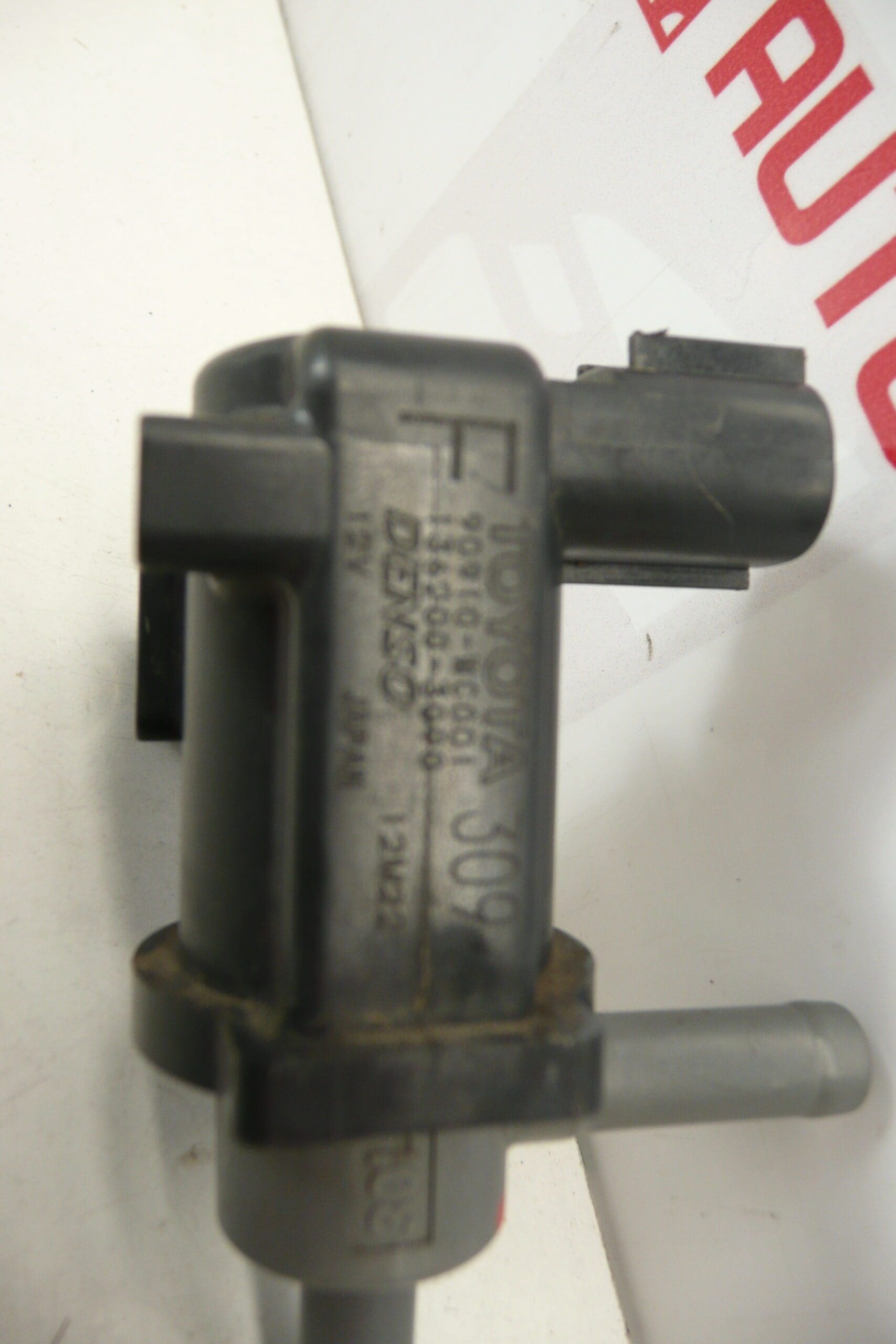 Ventil odzračivanja spremnika Citroën Peugeot 90910-WC001 1502G2 - Slika 2