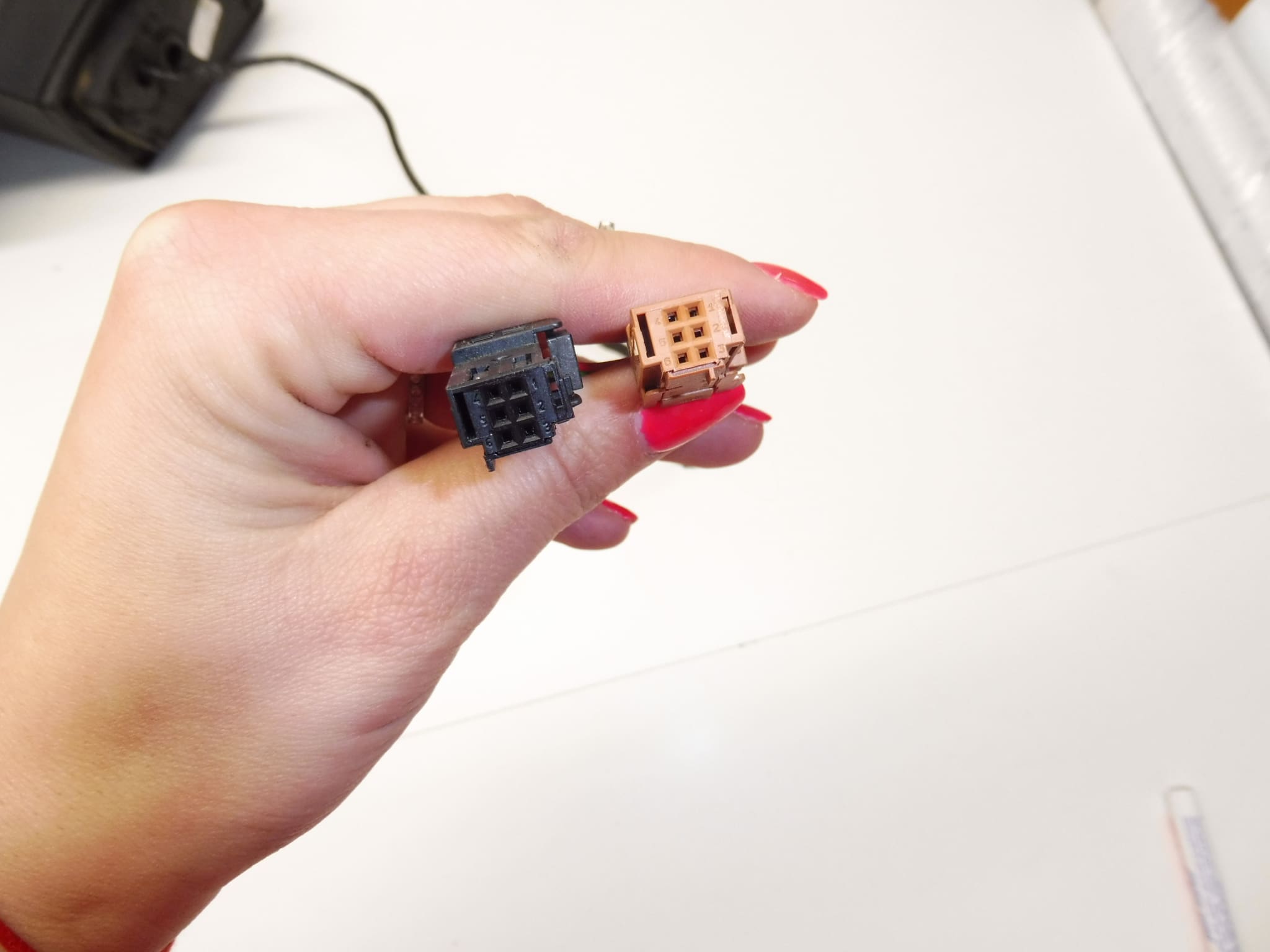 Lijevo ogledalo Peugeot 207 96806498XT 8149ZG - Slika 2