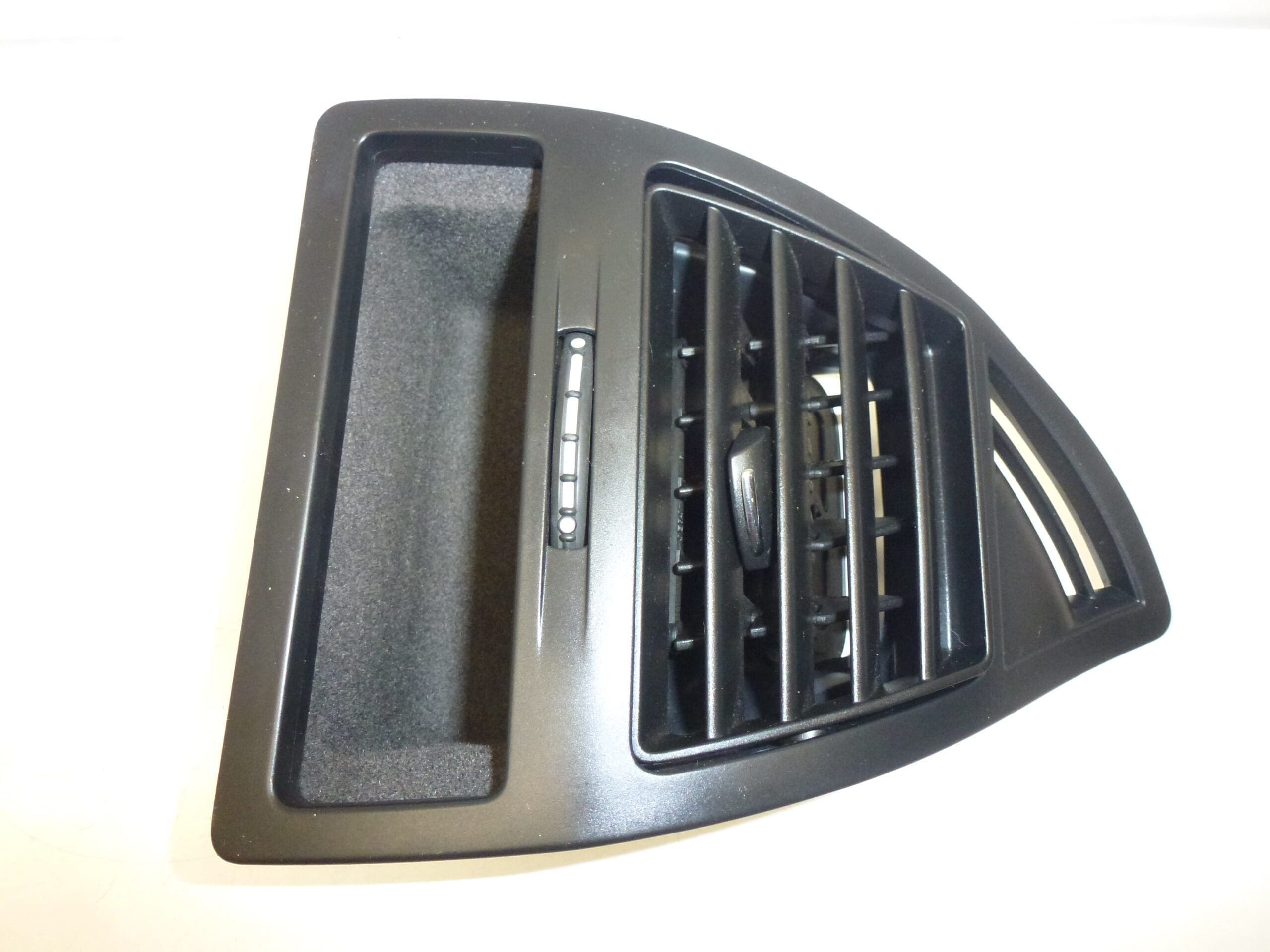 Otvaranje ventilacije desno Citroën C4 9649598677 9649598977 - Slika 2