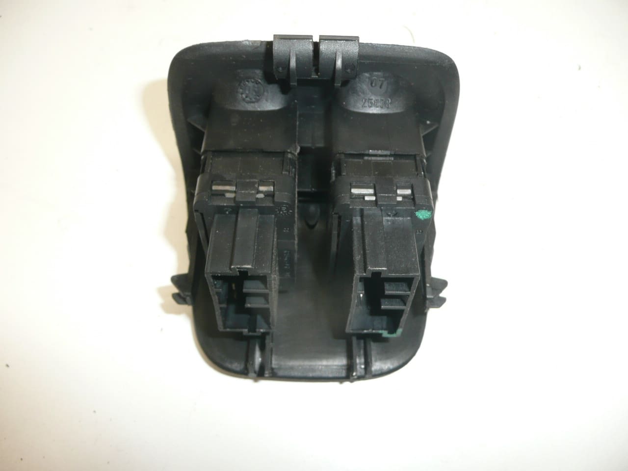 Prekidač prozora Peugeot 206 6552WW - Slika 2