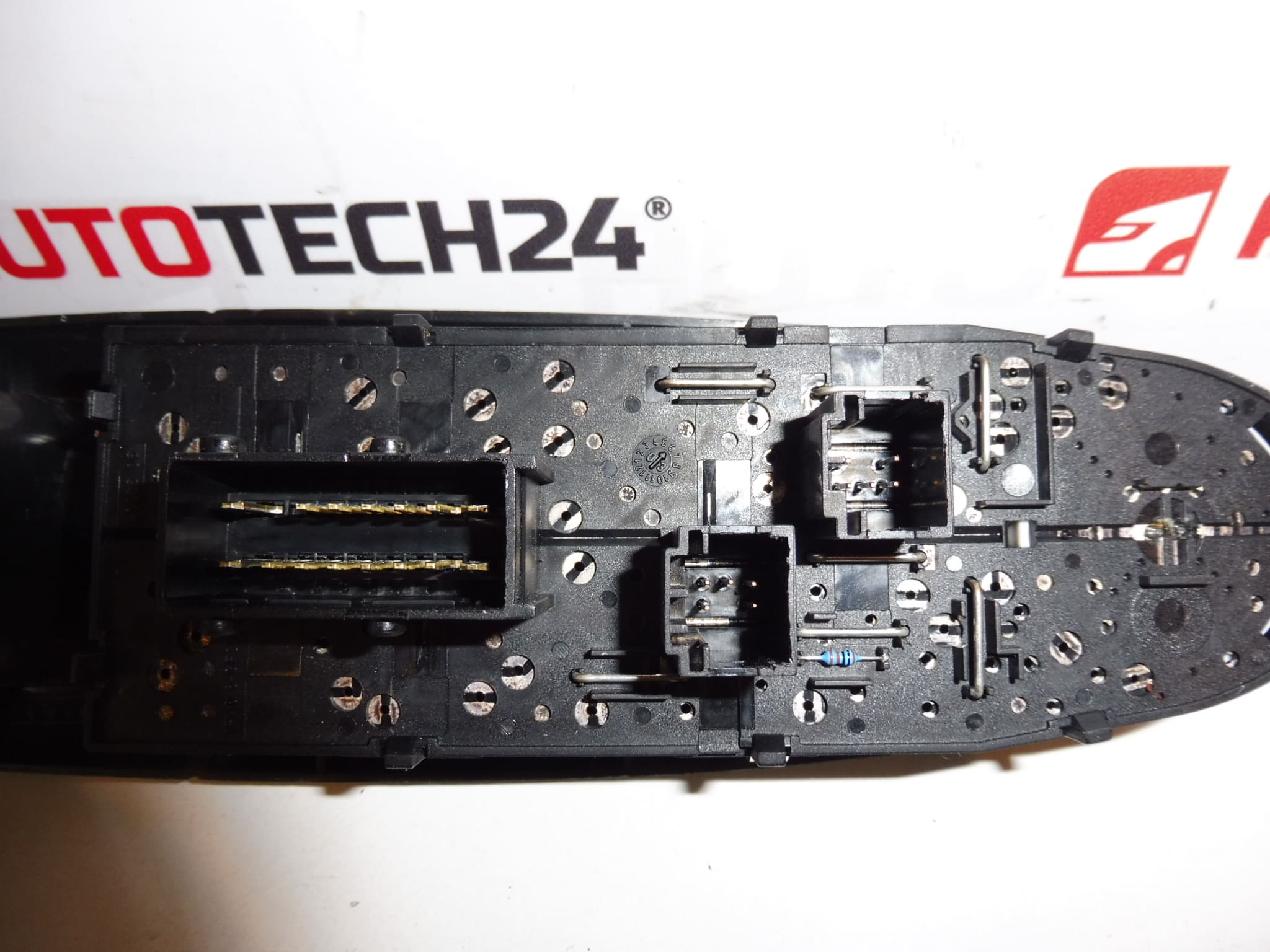 Upravljač stakla Peugeot 406 6554CC - Slika 2