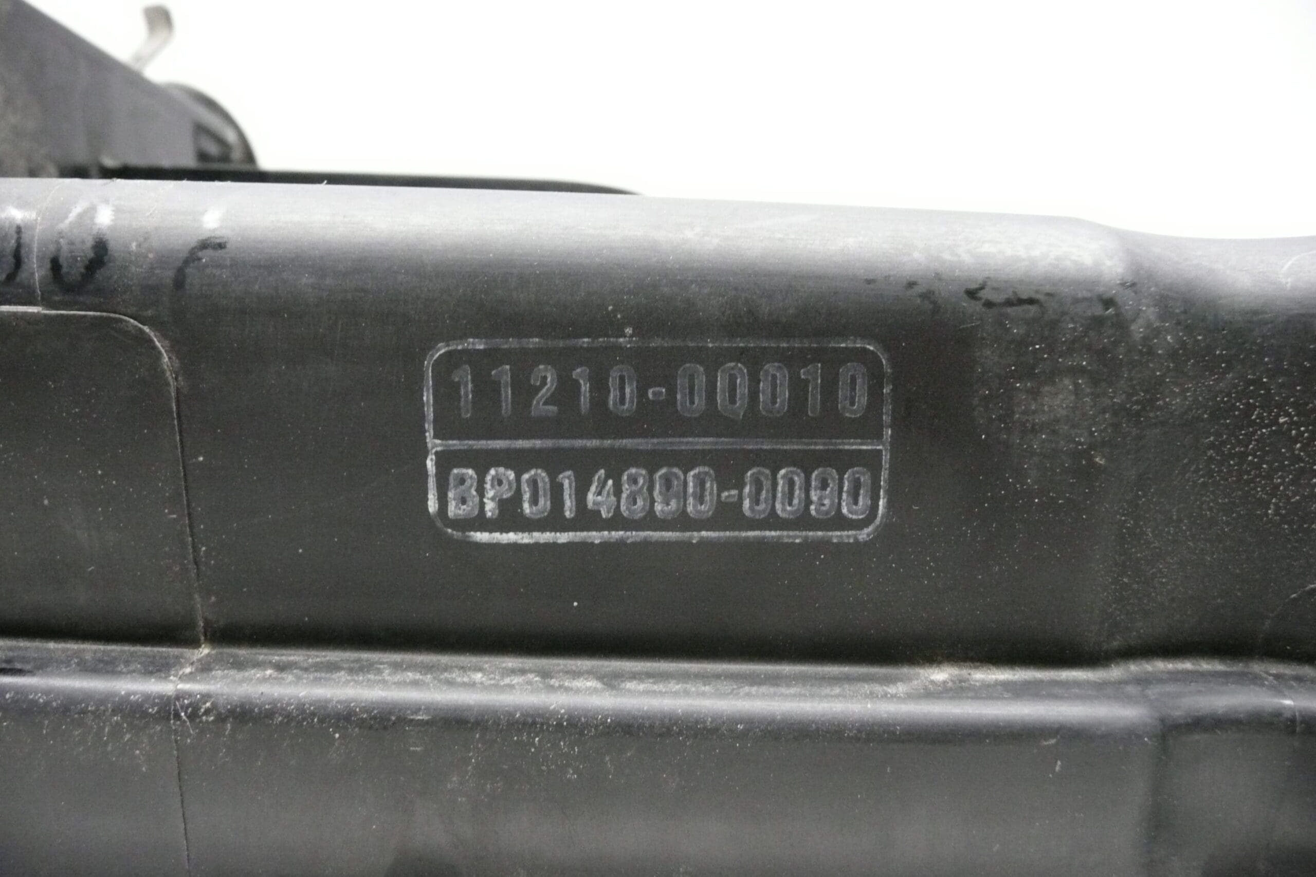 Poklop ventila 1.0 i 1 Citroën Peugeot 11210-0Q010 0248P2 - Slika 2