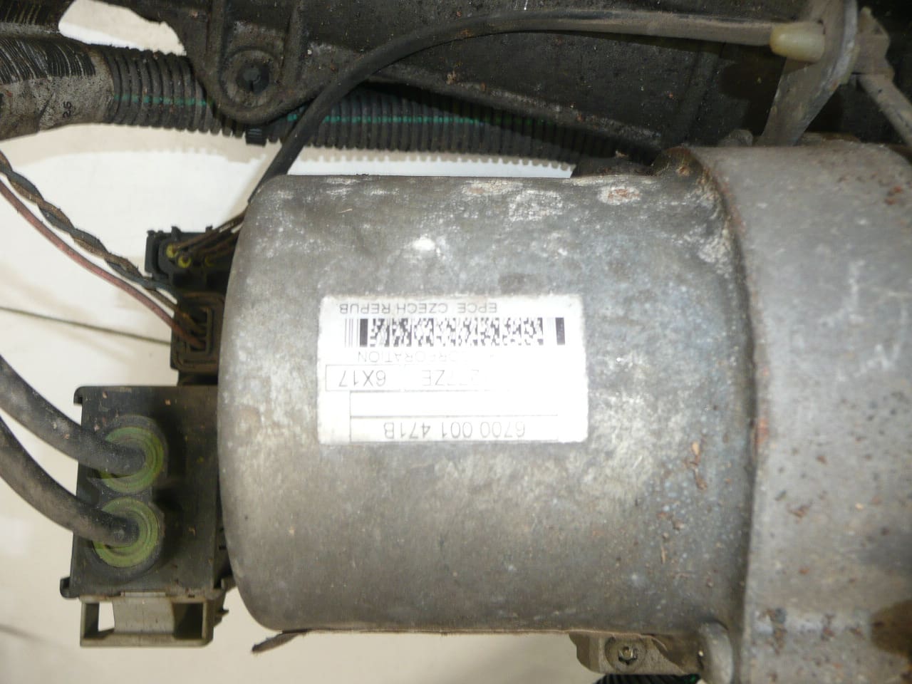 Kompletna upravljačka jedinica Citroën PSA 6700001471B prešla 142 tisuće km - Slika 2