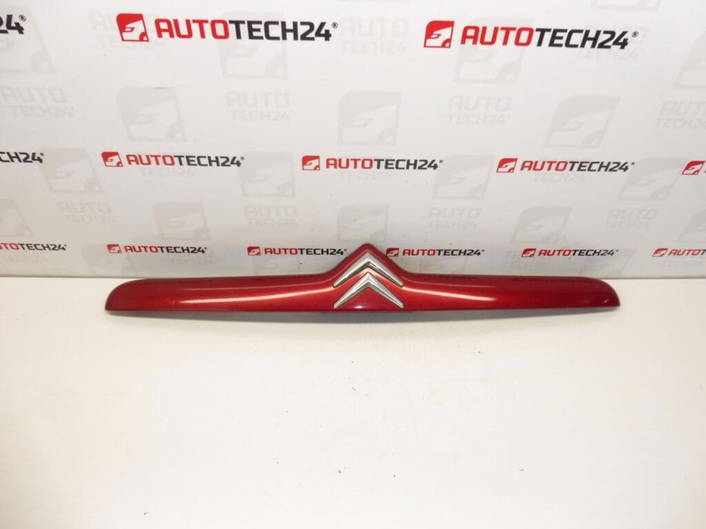 Ručka prtljažnika Citroën Xsara II hatchback EKQD 9636077077