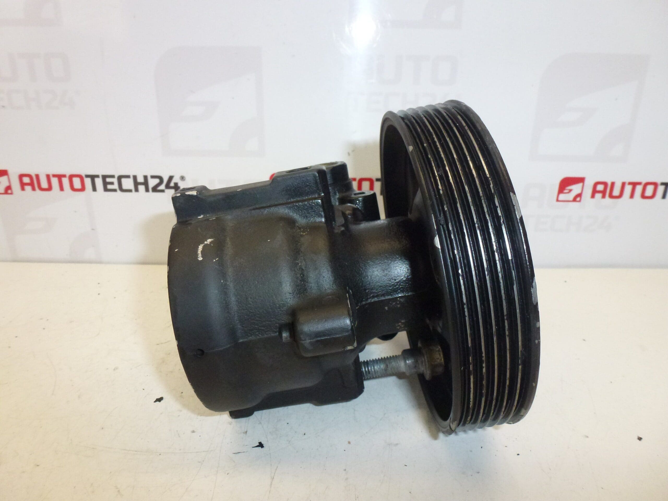 Servo Citroën Peugeot 1.6 HDI 9665709080 4007WL - Slika 2