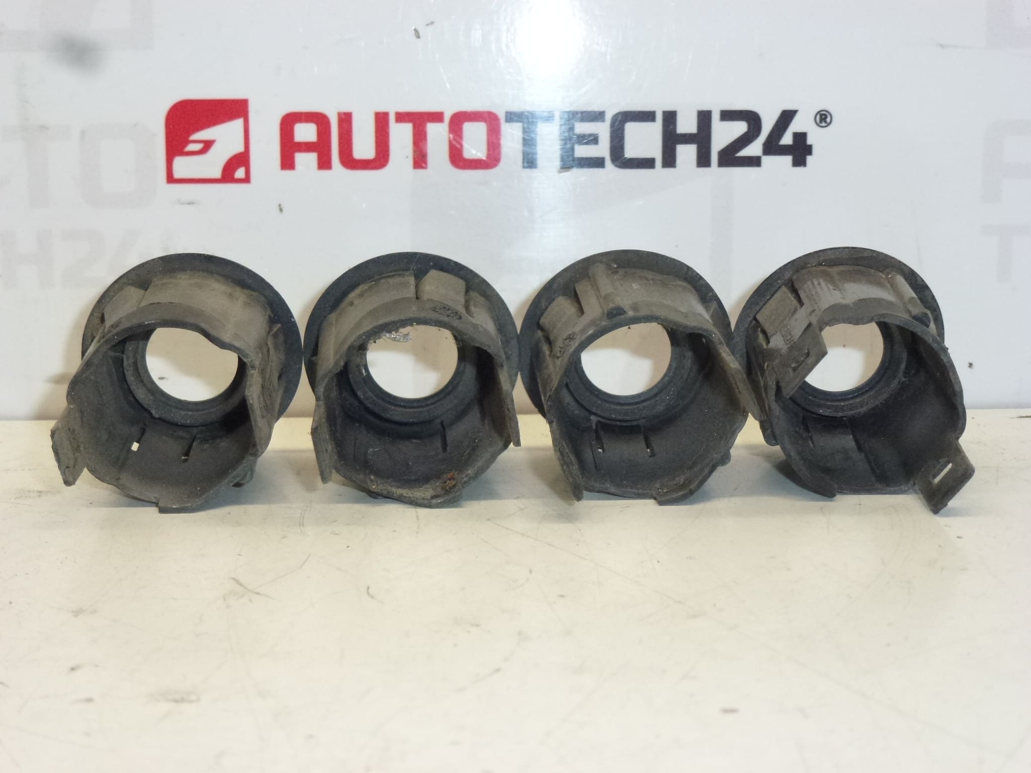 Set nosača senzora parkiranja Peugeot 407 7414FW - Slika 2