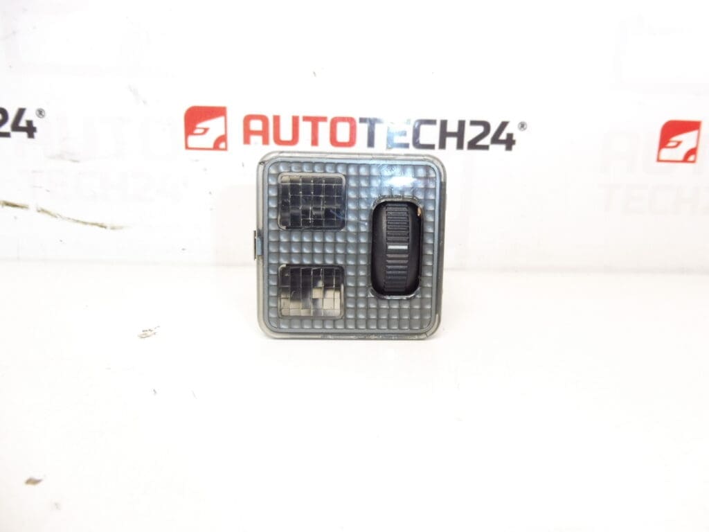 Stropna lampa Citroën Peugeot 9607449080 6362J7