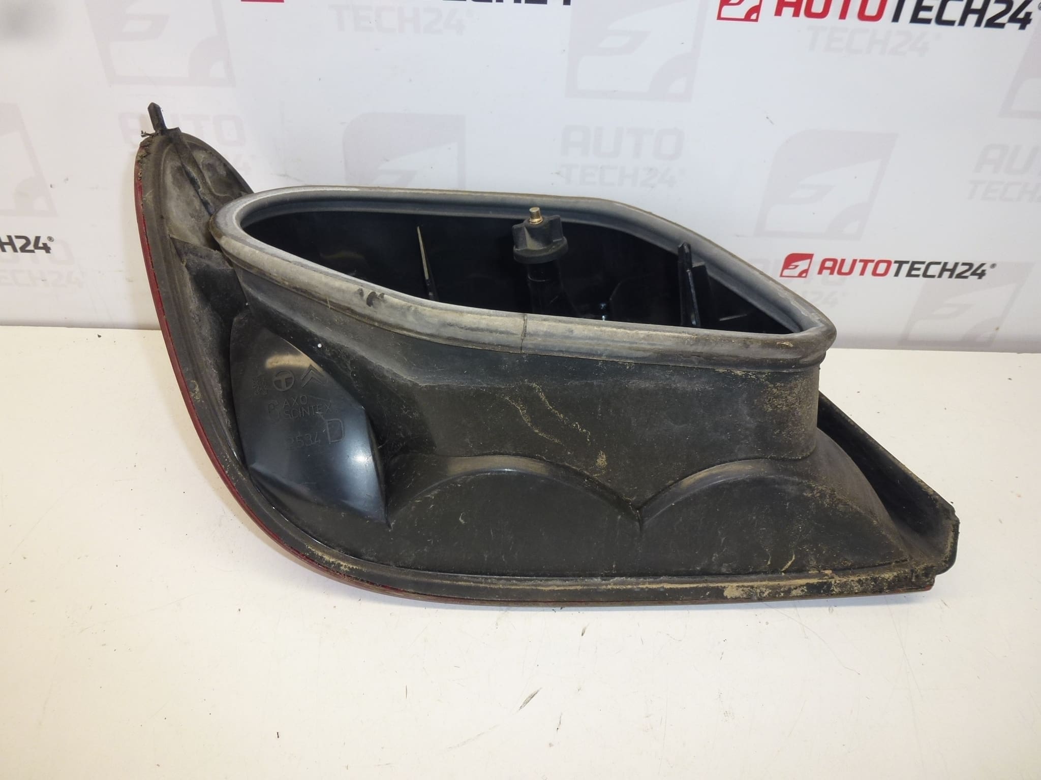 Desna stražnja svjetiljka Citroën Xsara 6351P0 - Slika 2