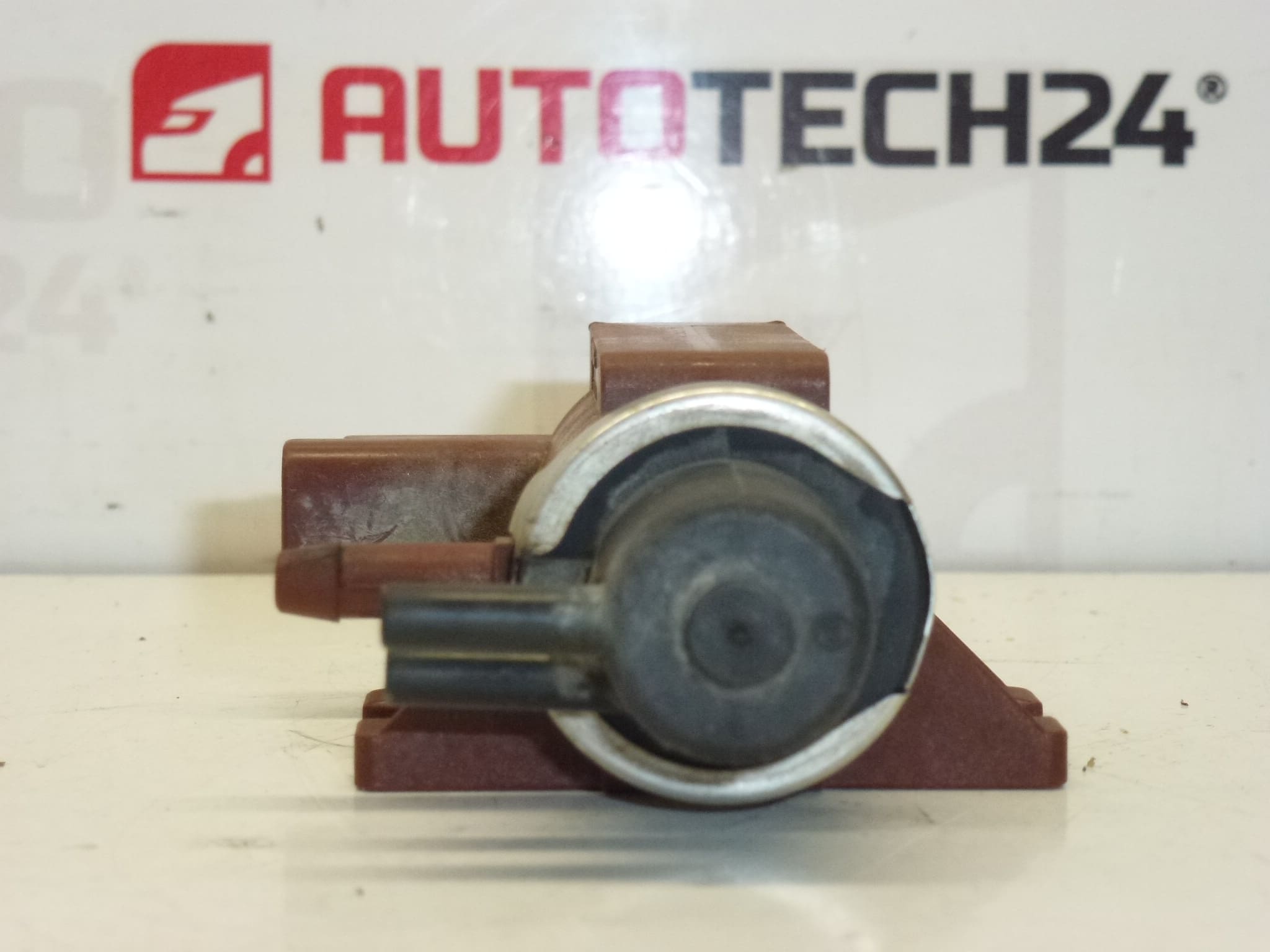 Podtlakni Ventil Citroën Pierburg 7.00968.03 9652997580 - Slika 2