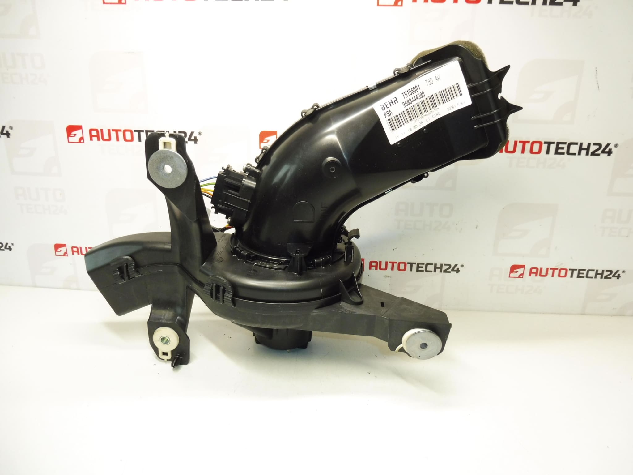 Desni ventilator grijanja Peugeot 3008/5008 9683444380 T5156001 6441CW - Slika 2