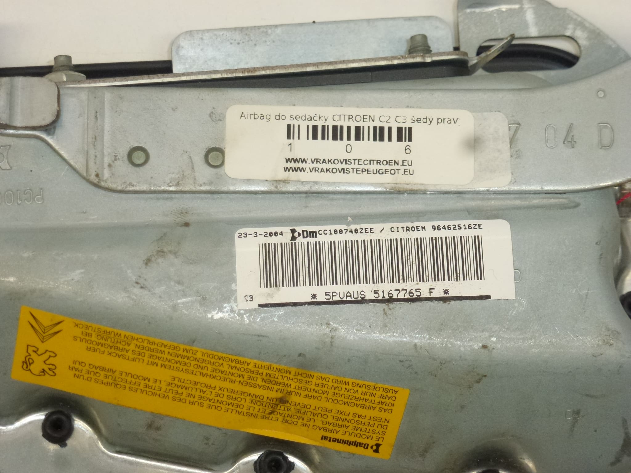 Zračni zračni jastuk sjedala svijetlo siva desni Citroën C2 C3 96462516ZE 8216AQ - Slika 2