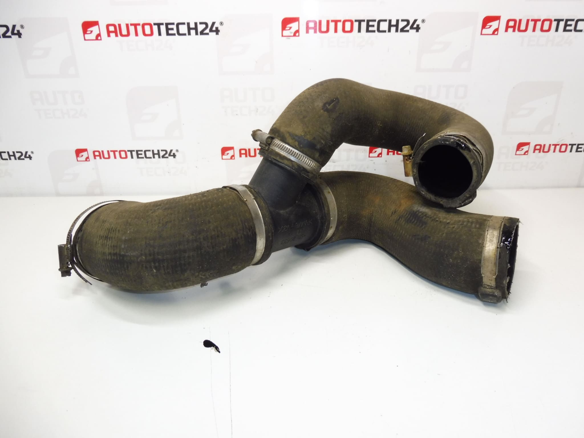 Cijev za hlađenje u izmjenjivaču Citroën Peugeot 2.2 HDI 9651138780 0382EV - Slika 2