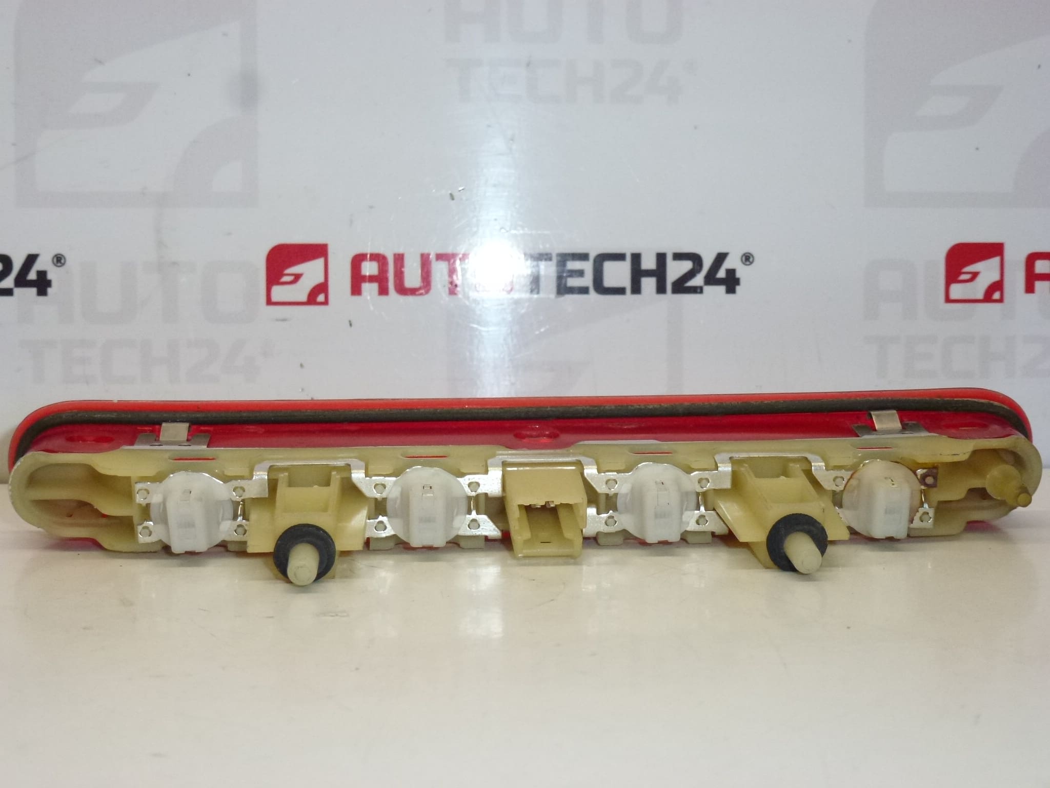 Treće stop svjetlo Peugeot 207 9649986880 6350Y2