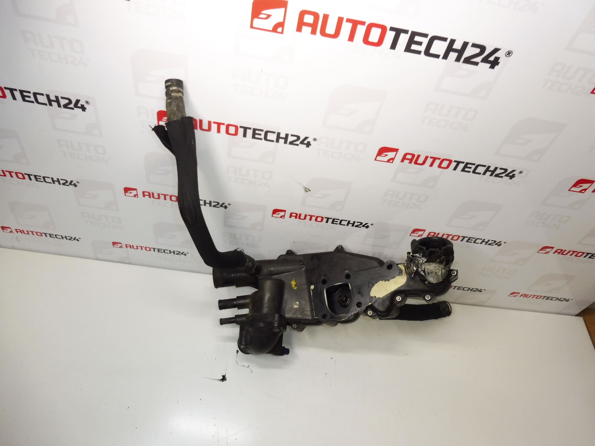 Kućište termostata Citroën Peugeot 2.2 HDI 9643093480 1336W6