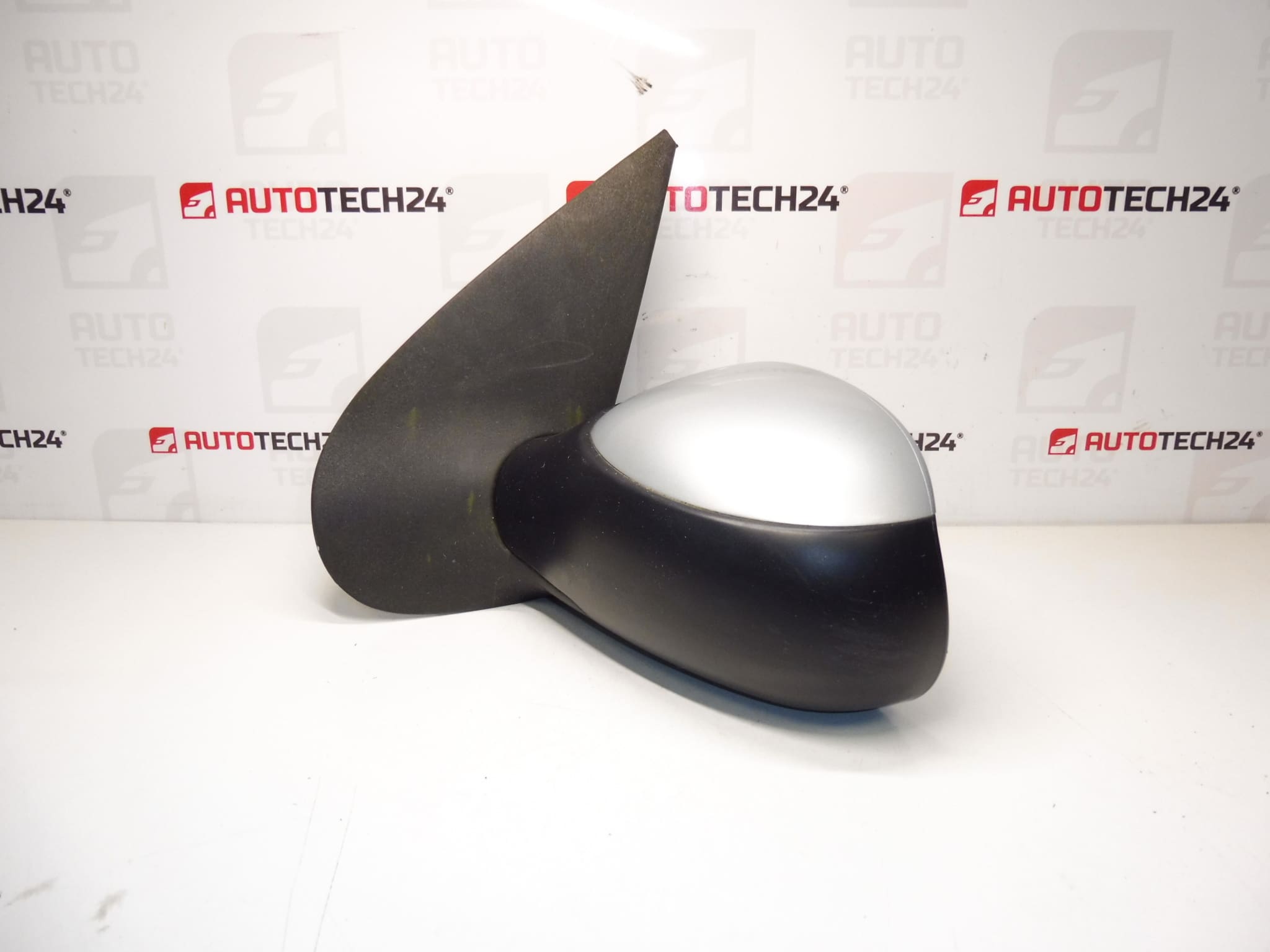 Lijevi električni retrovizor EZRC Peugeot 206 96480953XT 8149KQ